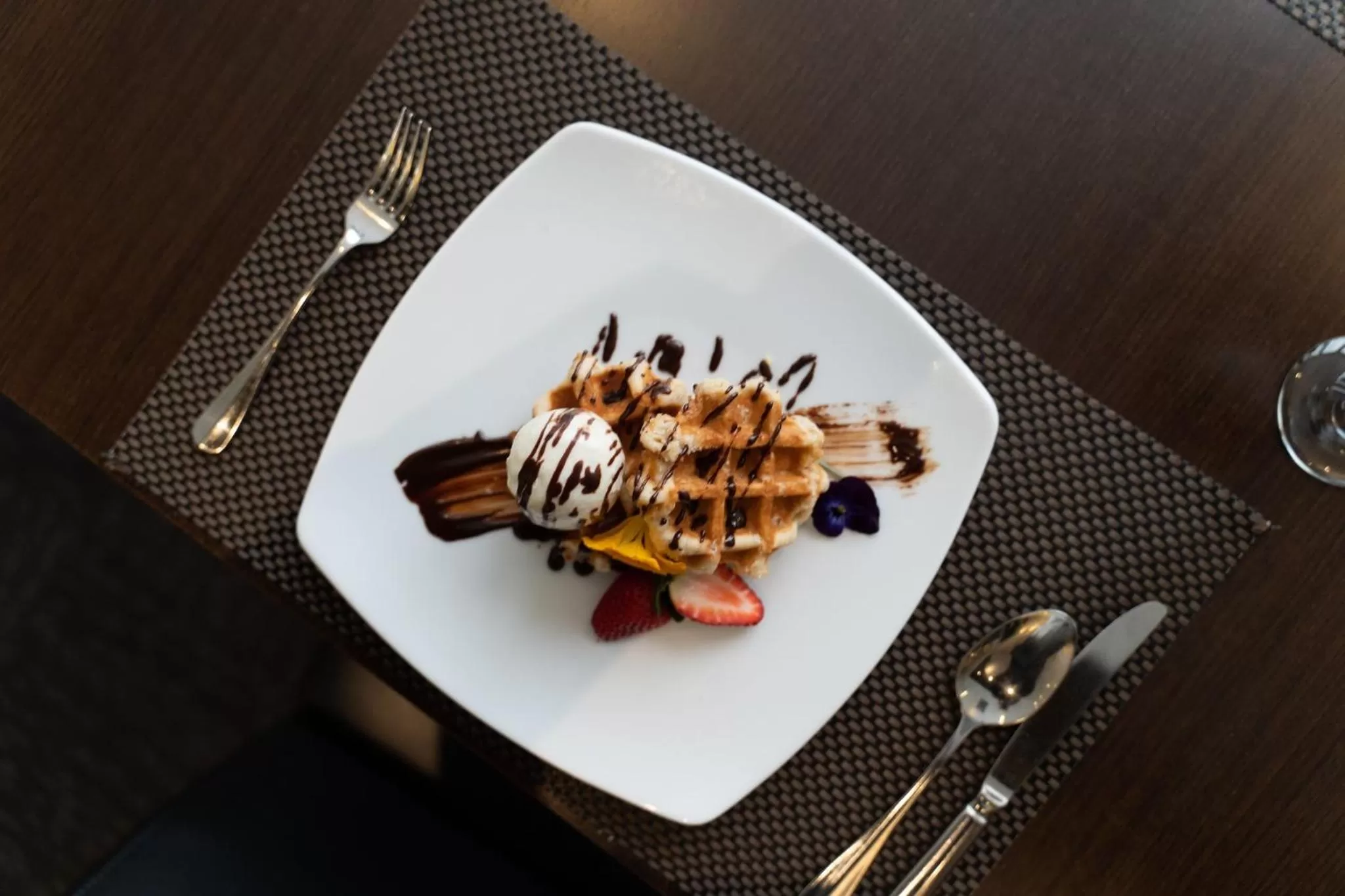 Restaurant/places to eat in Holiday Inn Parramatta by IHG