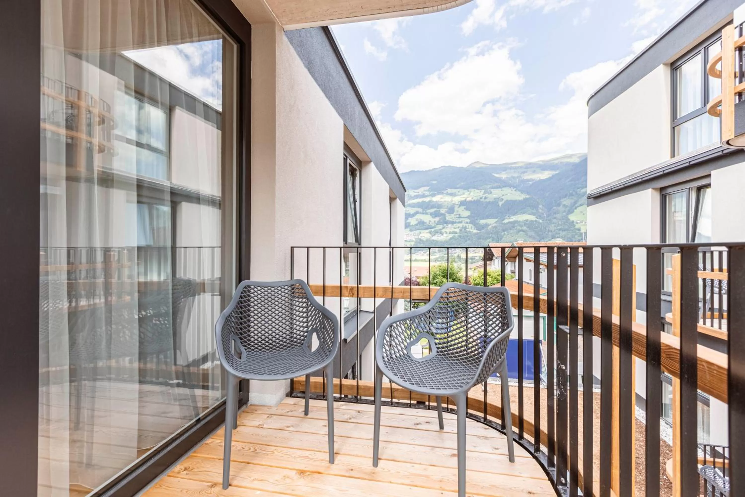 Balcony/Terrace in Zillertal Suites Fügen by ALPS RESORTS