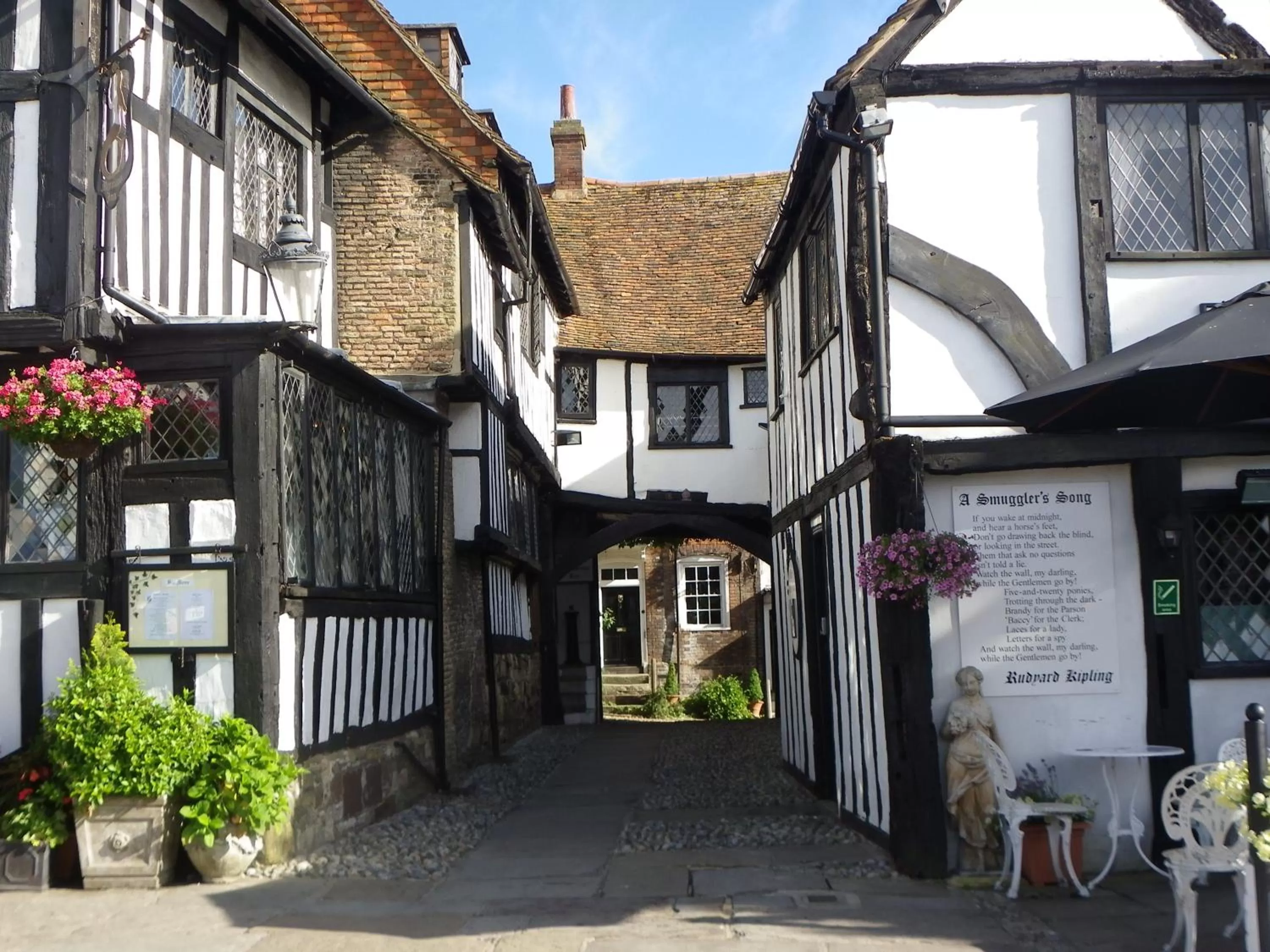Property building in Mermaid Inn