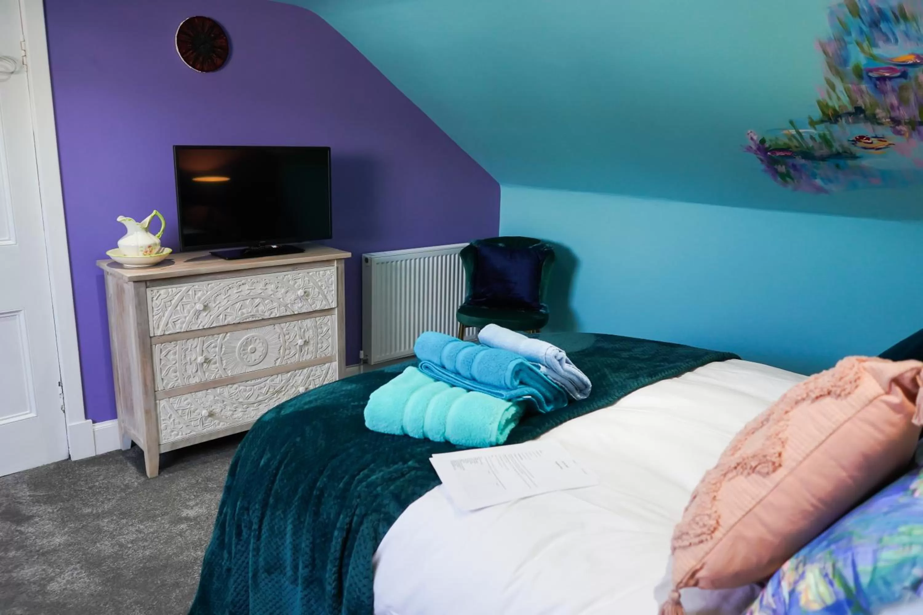 Bedroom, Bed in The Art Bank