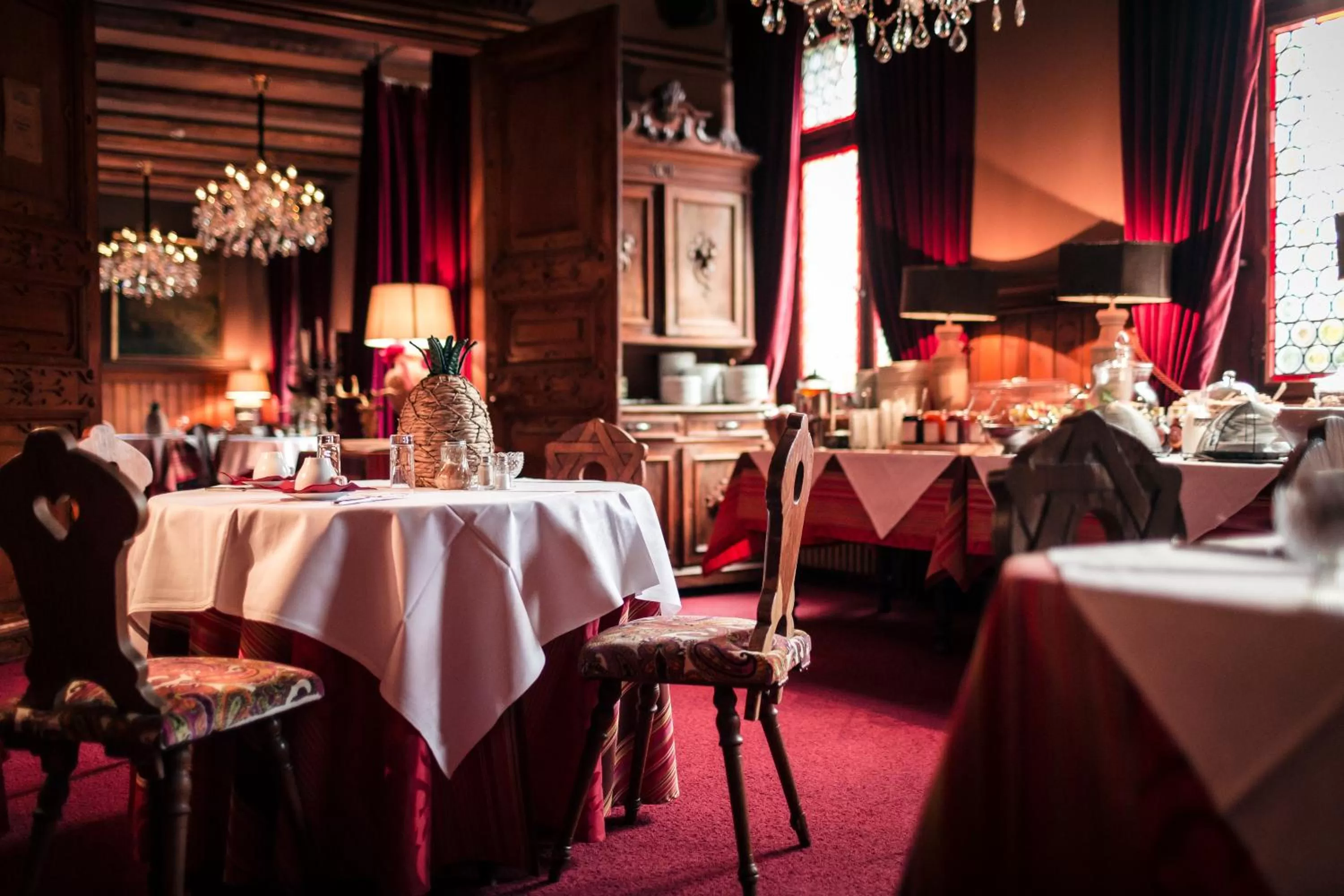 Food and drinks in Hôtel des Deux Clefs