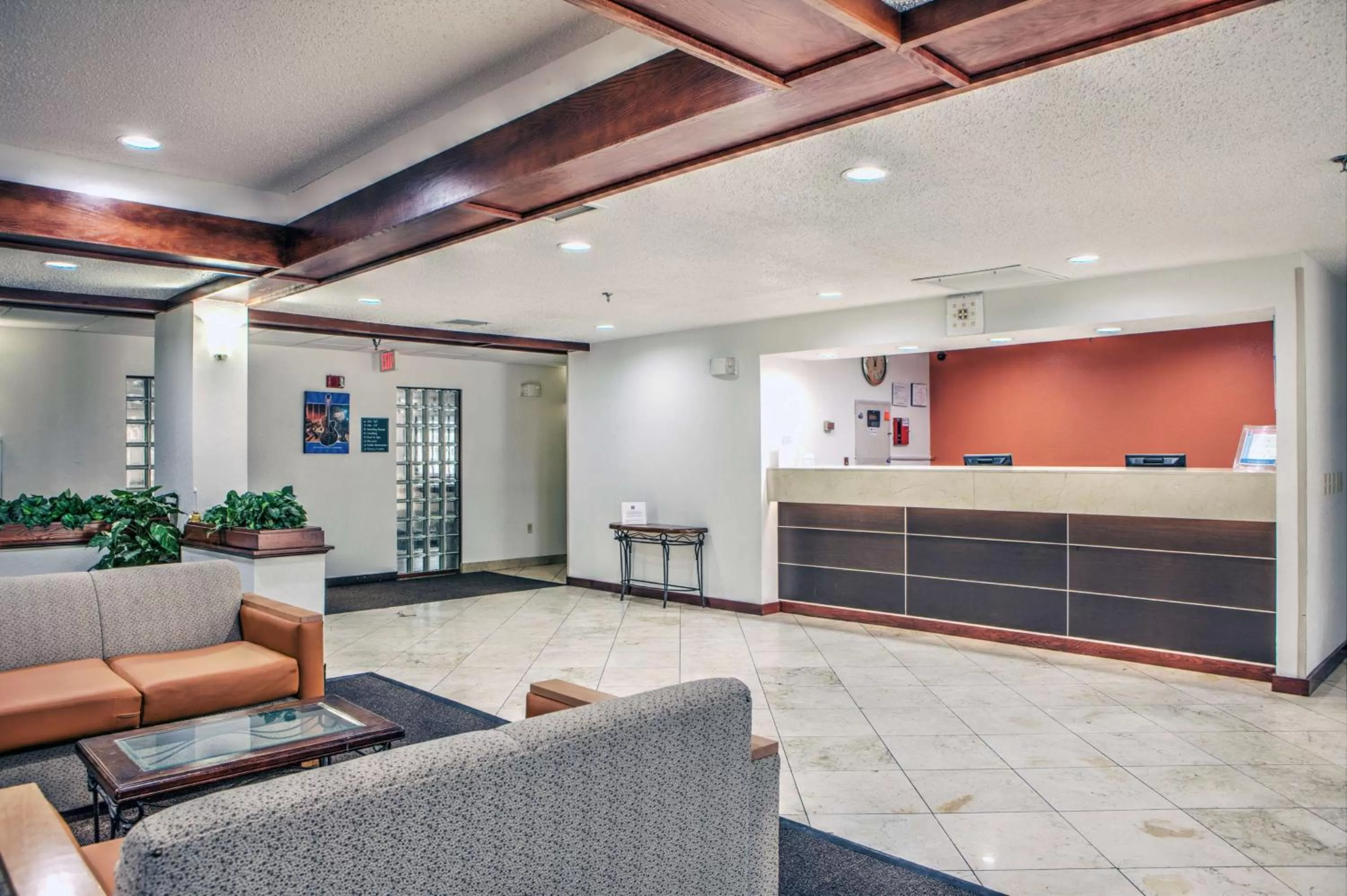 Lobby or reception in Motel 6-Dallas, TX - Northwest