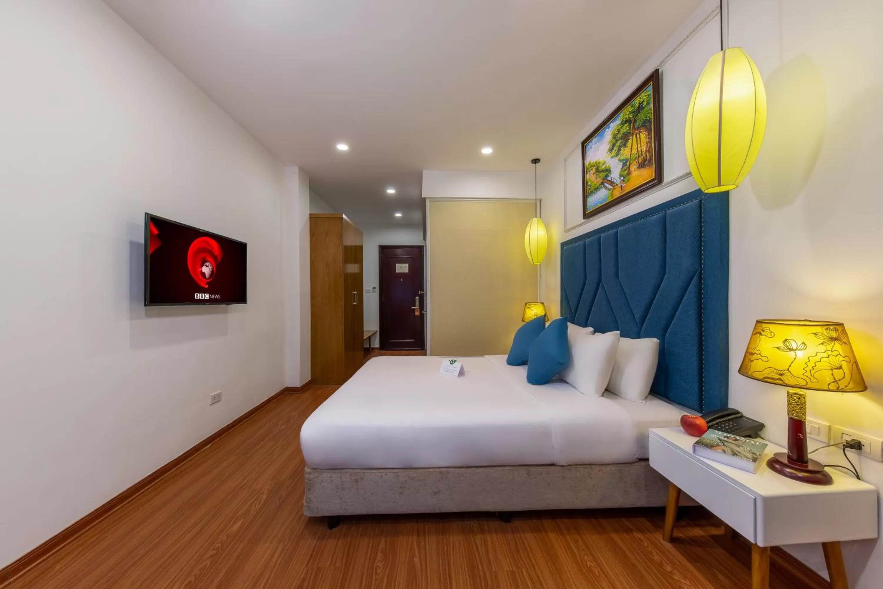 Bed in Babylon Grand Hotel & Spa