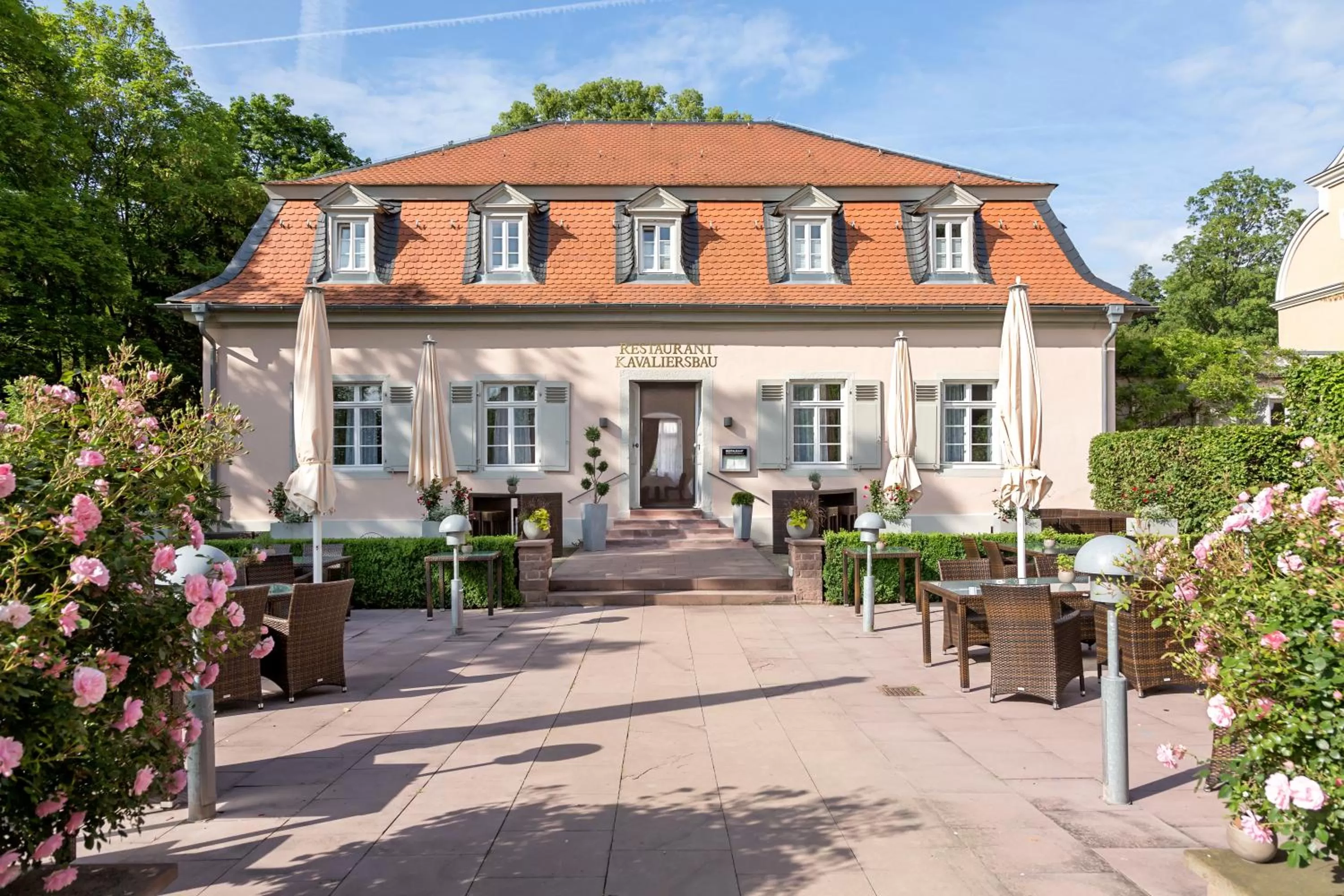 Property building in Hotel Jagdschloss Kranichstein