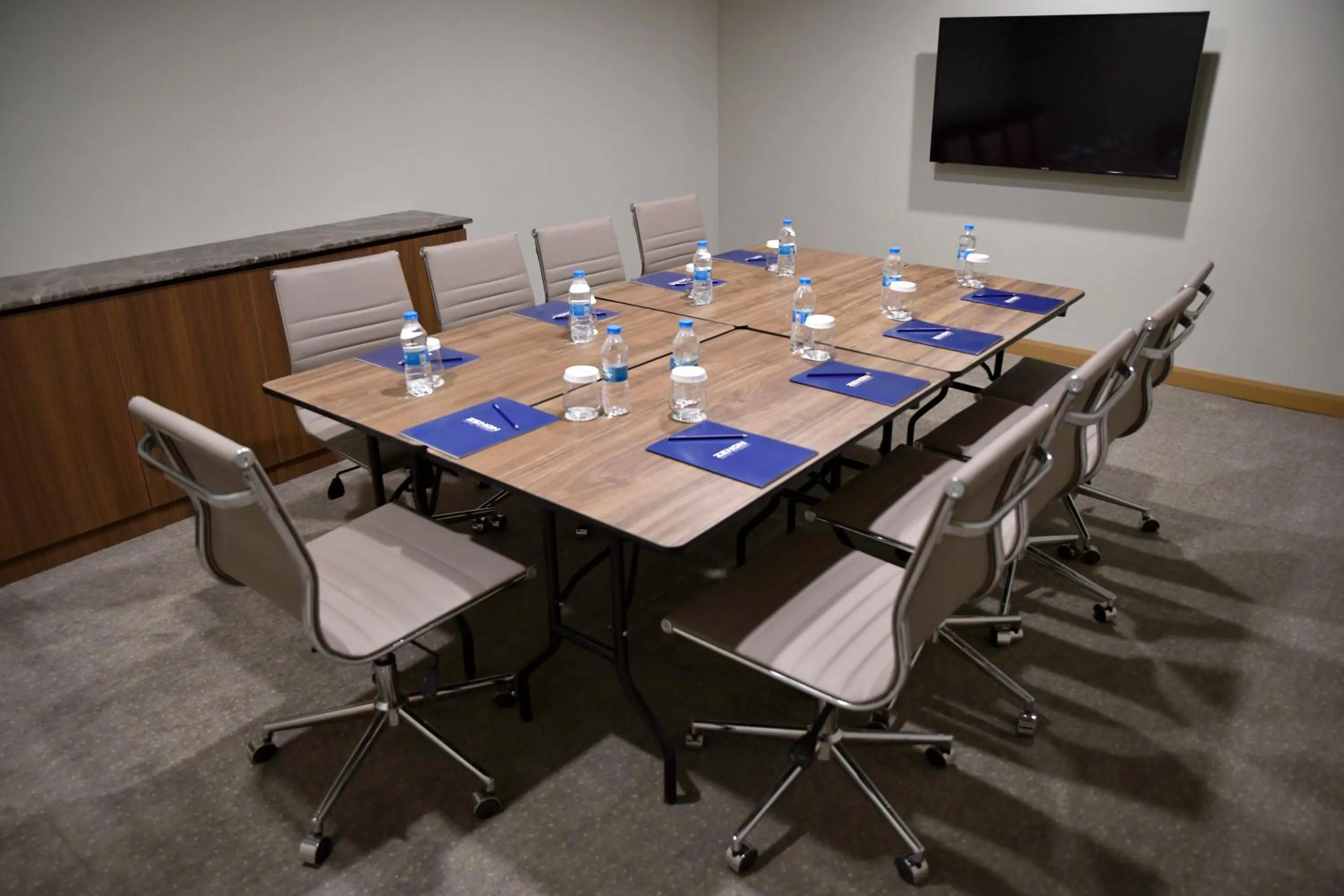 Business facilities in La Quinta by Wyndham Istanbul Gunesli