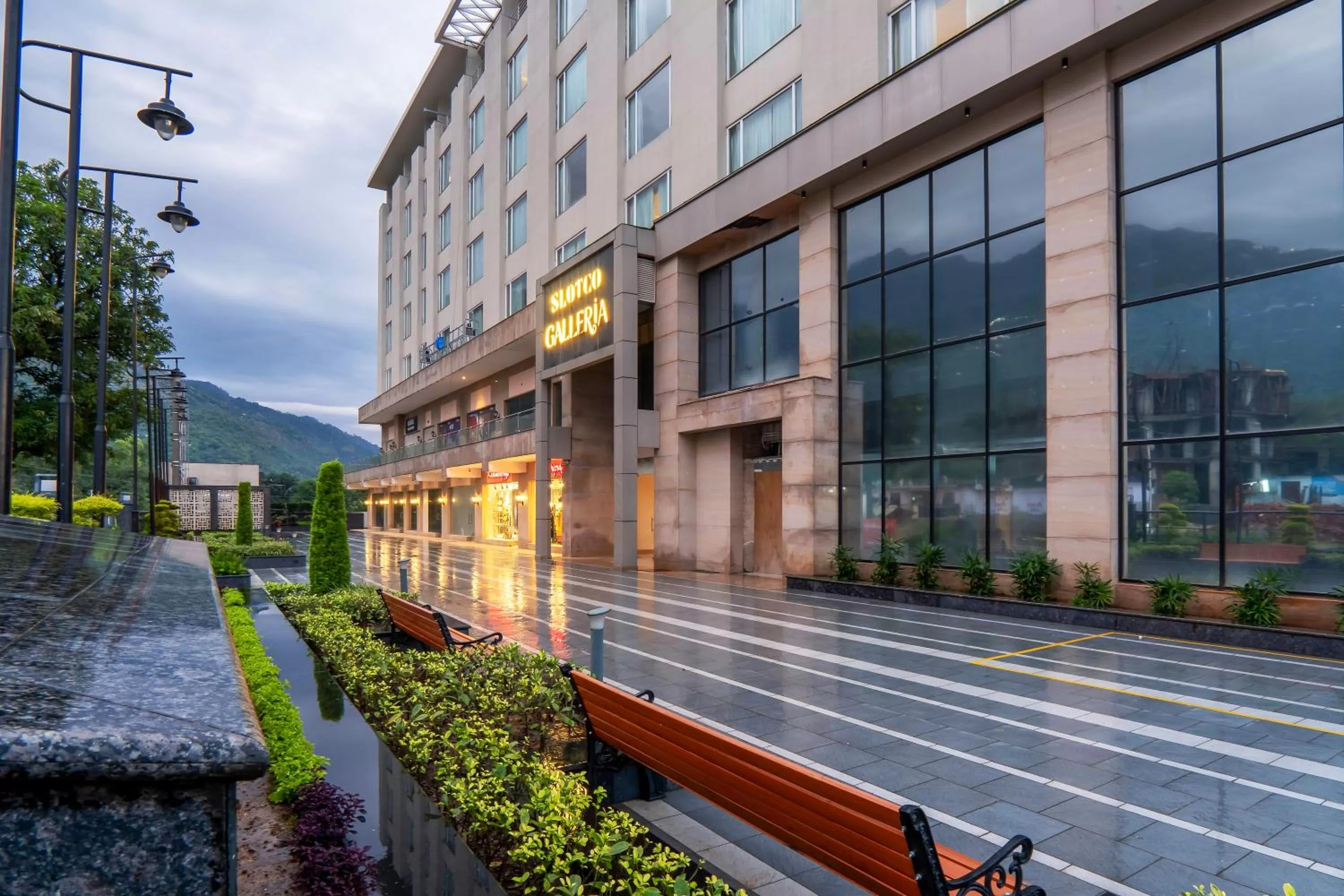 Property building in Holiday Inn Katra Vaishno Devi by IHG