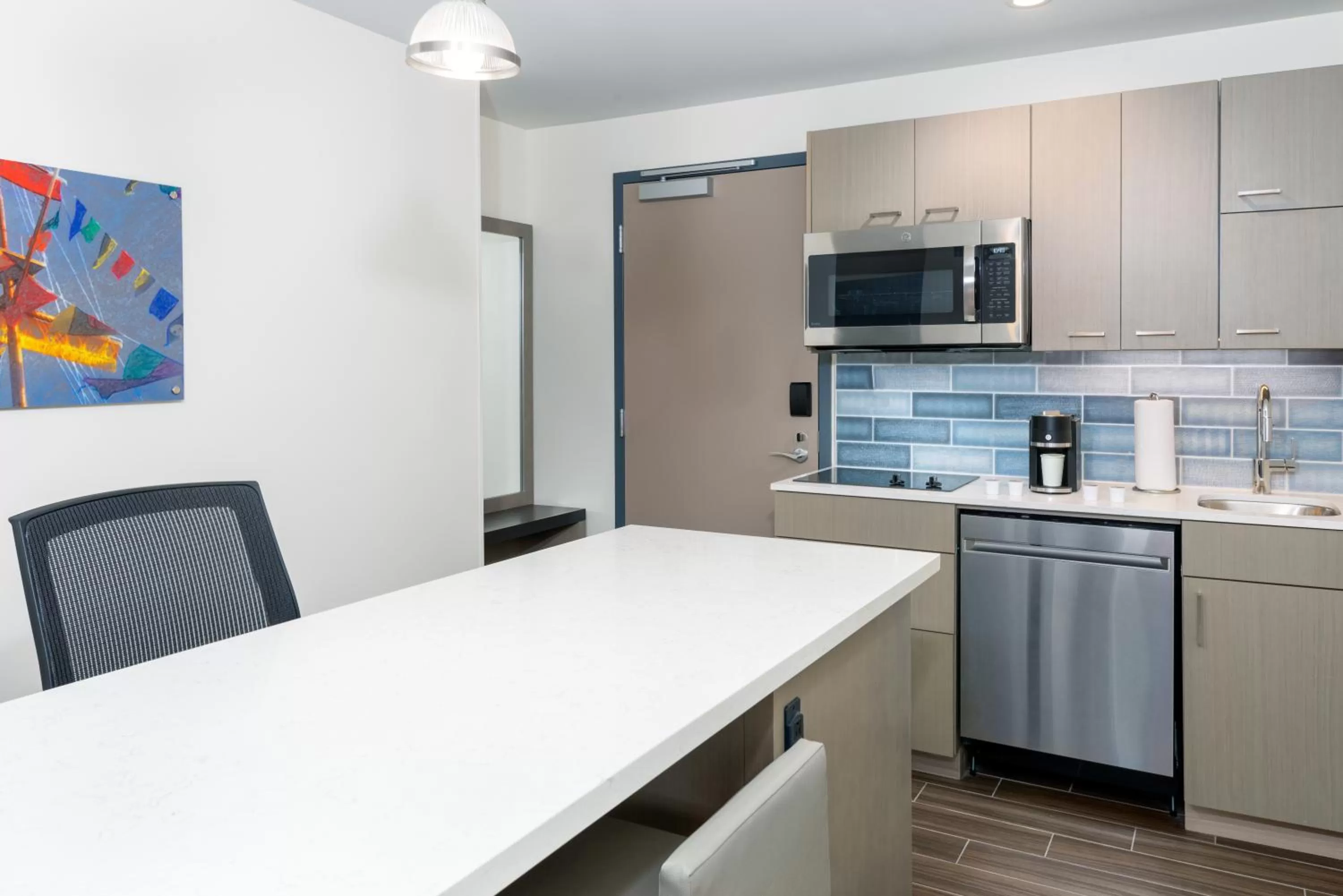 Kitchen or kitchenette in Hyatt House Tampa Airport/Westshore
