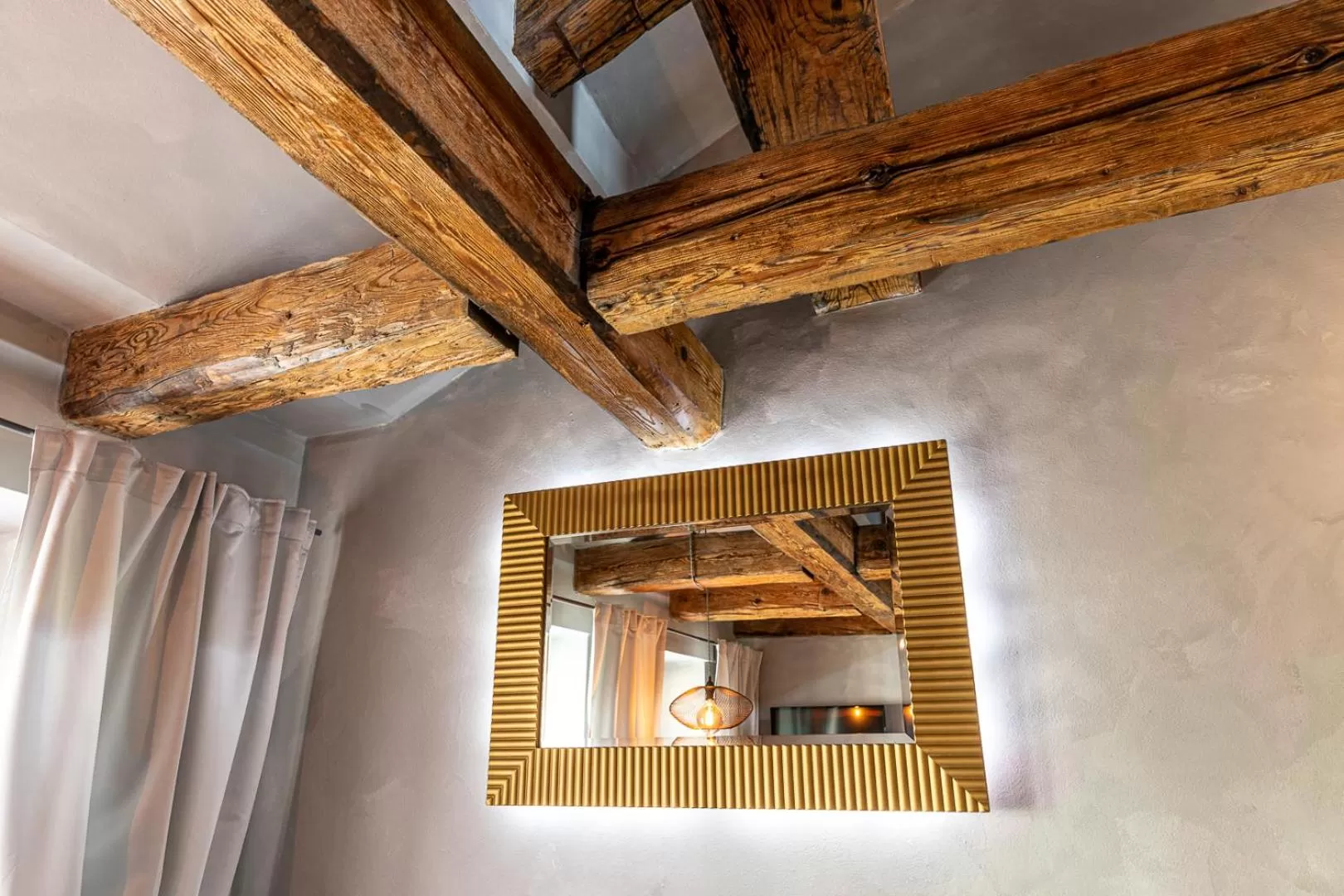 Decorative detail in Miss Sophie's Charles Bridge