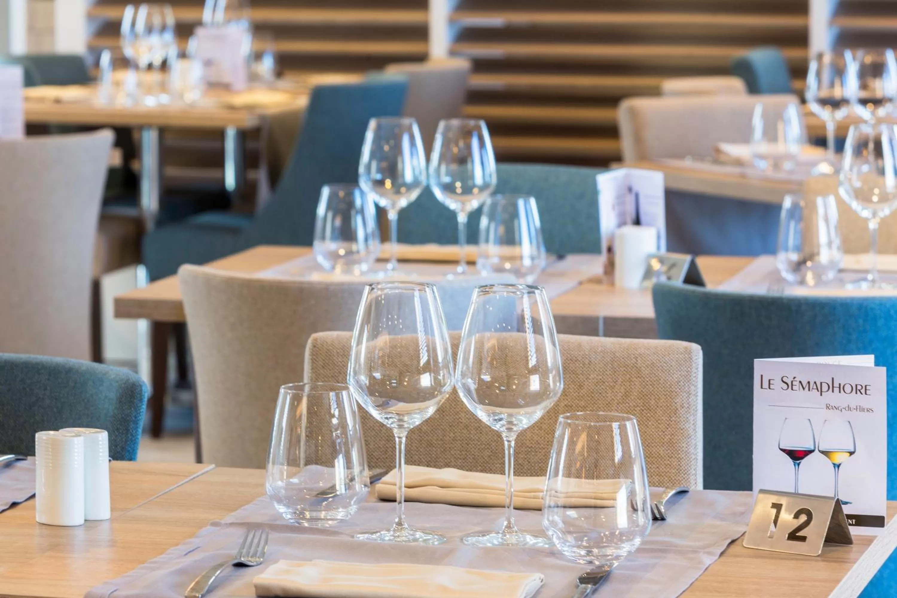 Restaurant/places to eat in Best Western le Sémaphore