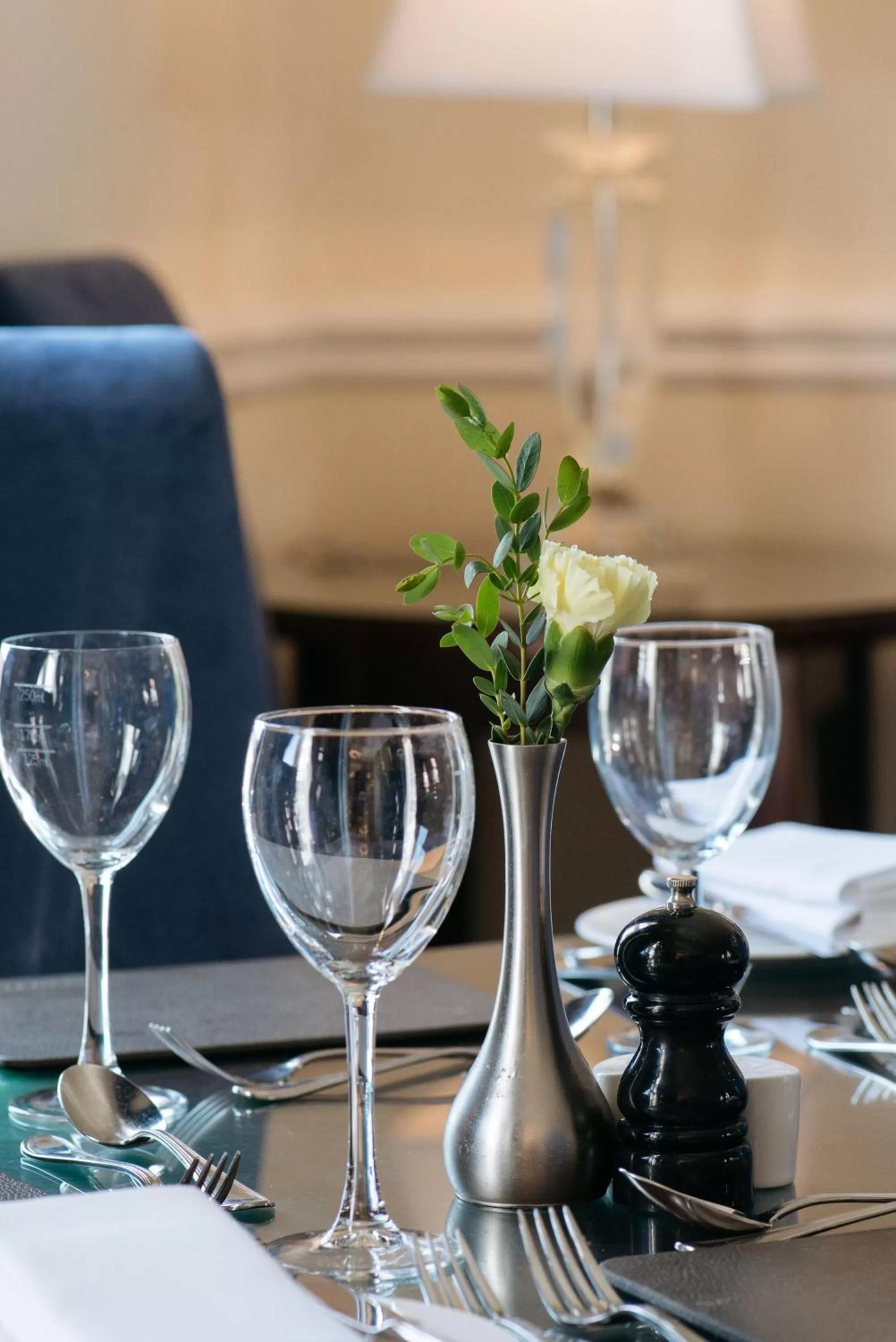 Restaurant/places to eat in The Palace Hotel