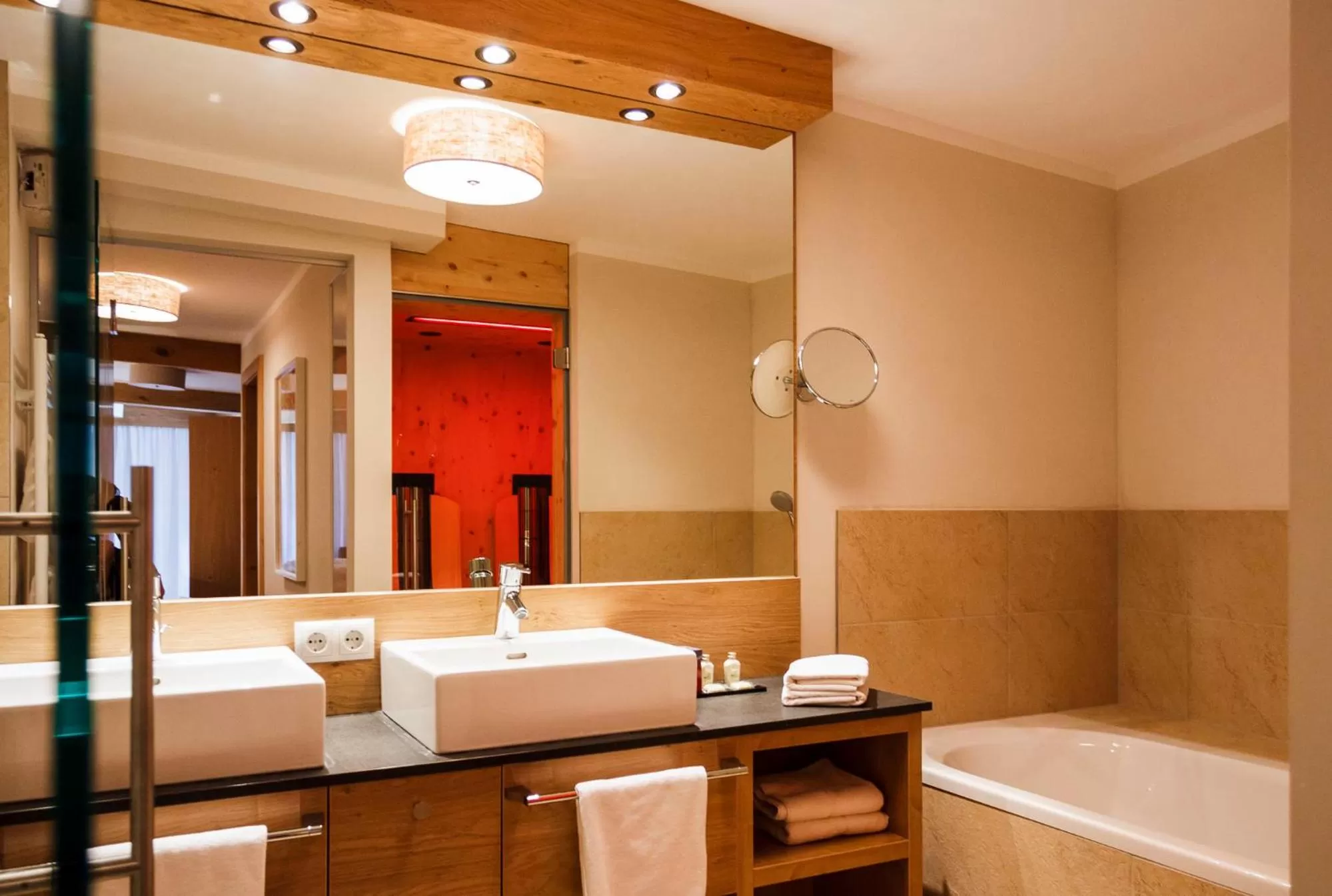 Decorative detail in Hotel Tirolerhof 4 Sterne Superior