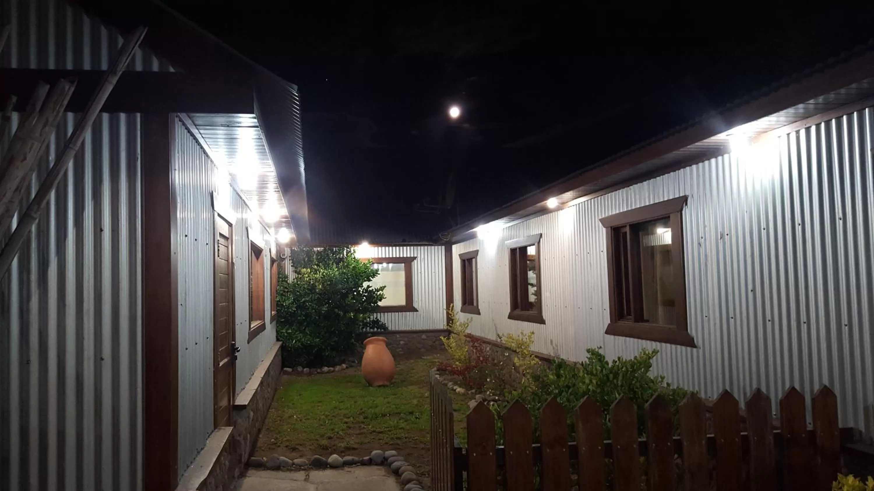 Garden, Property Building in Hotel Mora