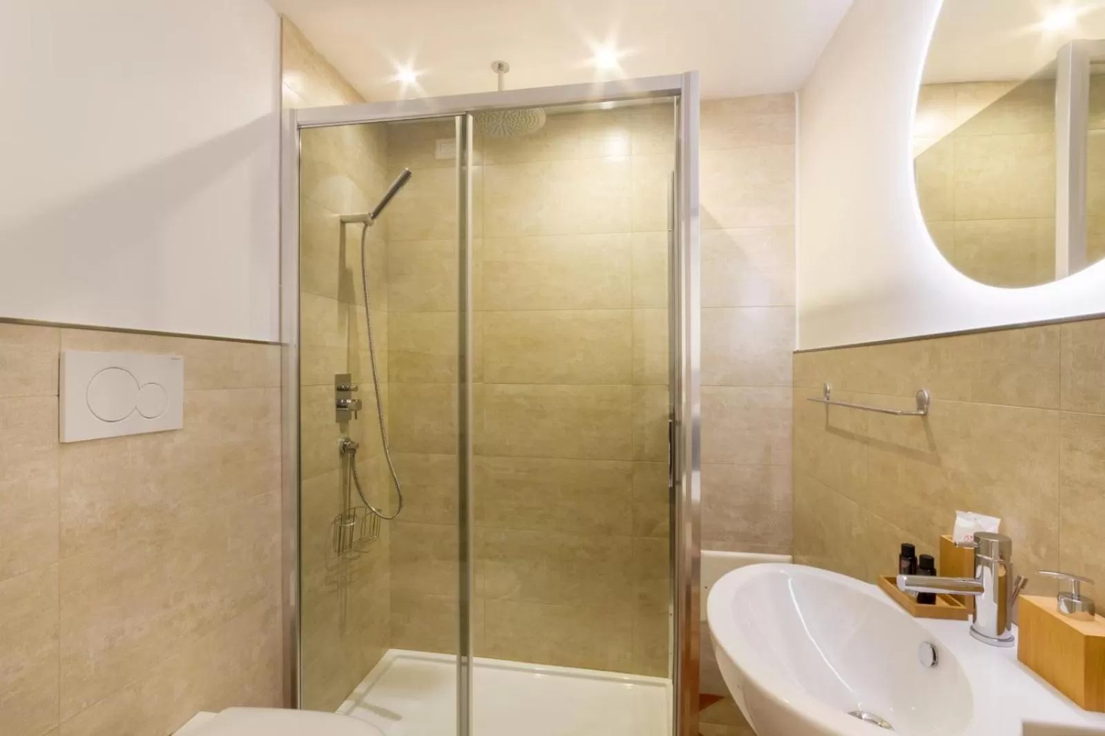 Bathroom in ReLuxe Private Wellness