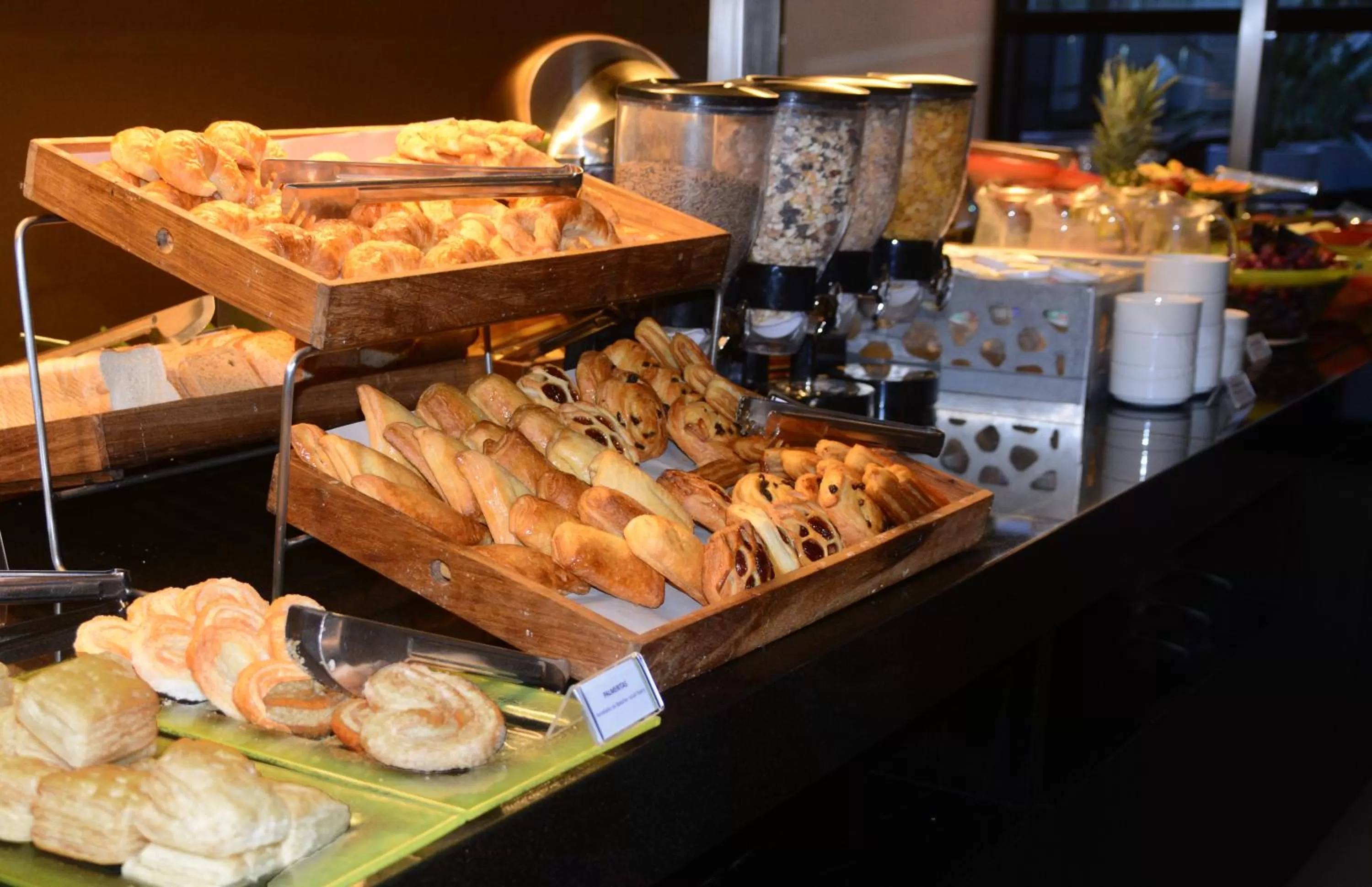 Buffet breakfast in Novotel Buenos Aires
