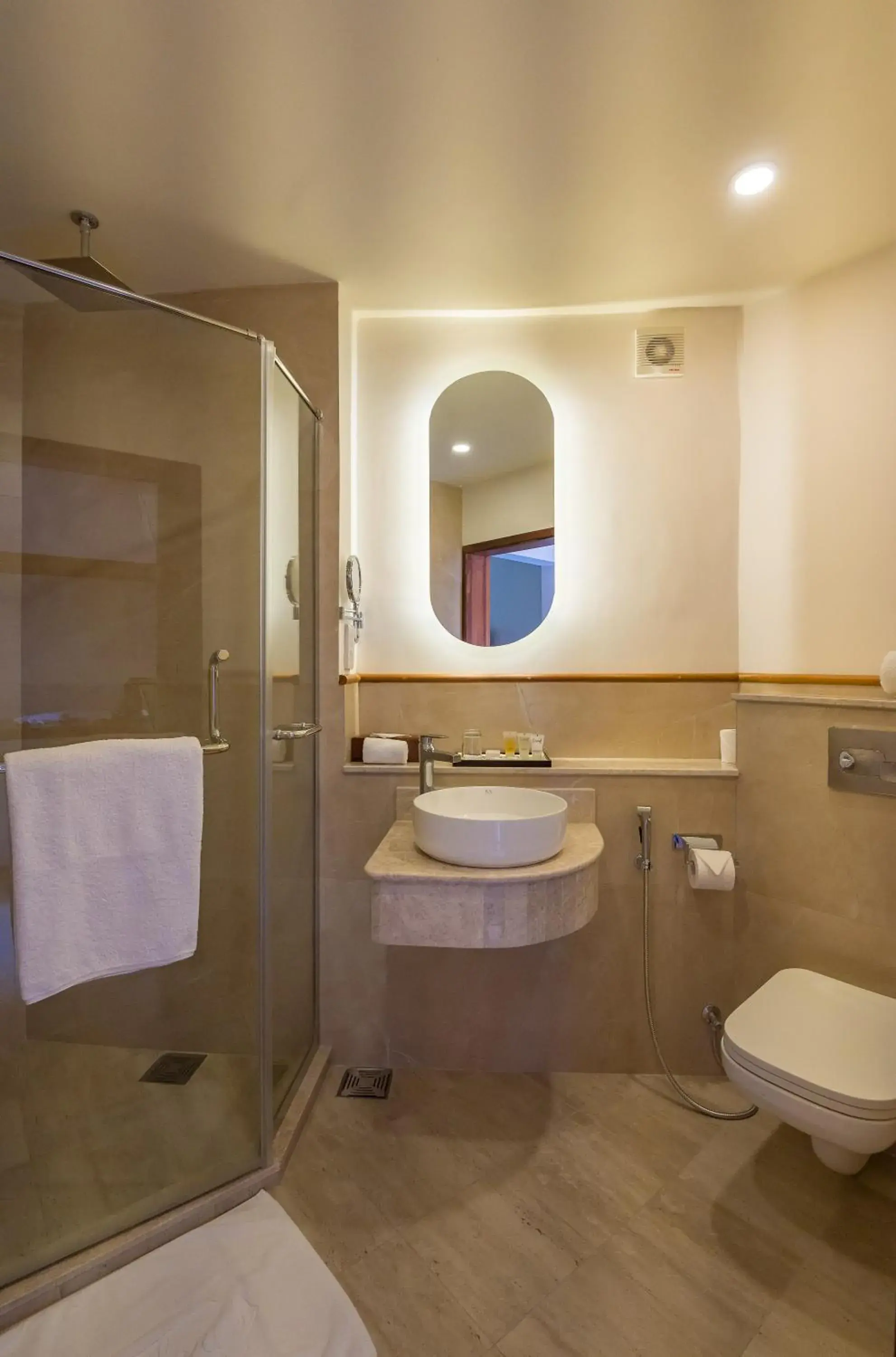 Standard King Room in White Sands Hotel Standard King Room in White Sands Hotel