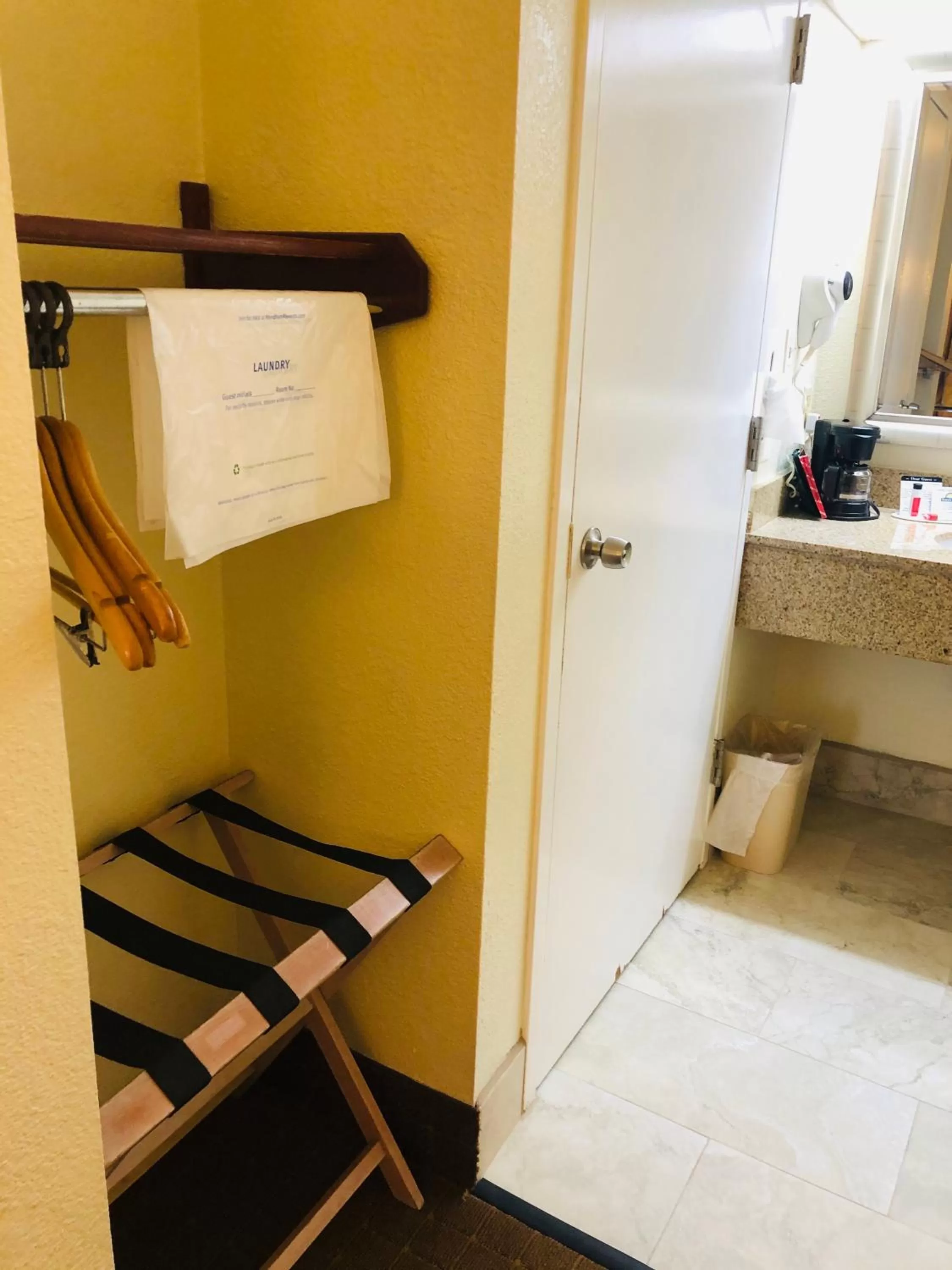 wardrobe in Days Inn & Suites by Wyndham Navarre - near Beaches Hurlburt