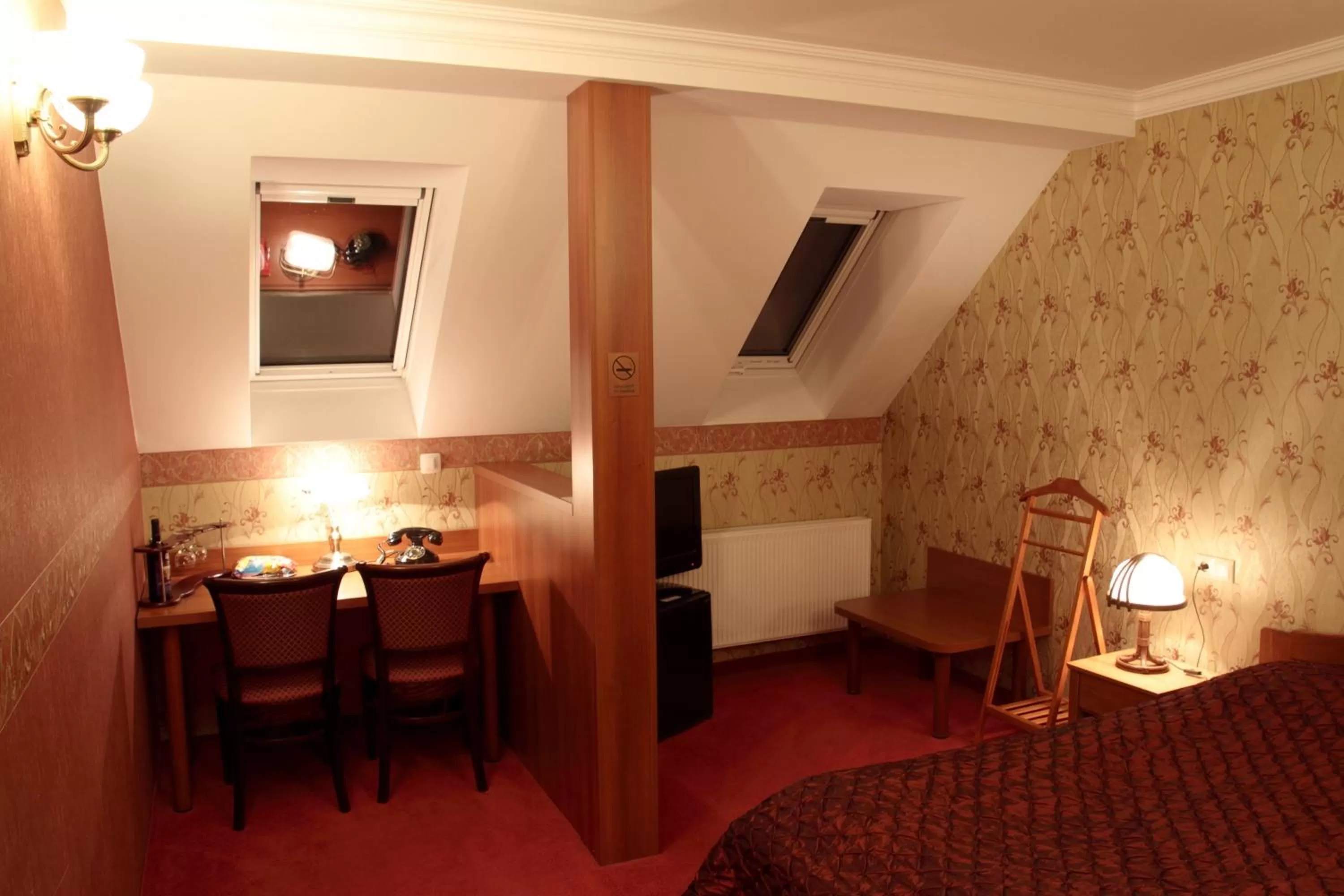 Photo of the whole room, Bed in Hotel Lipa