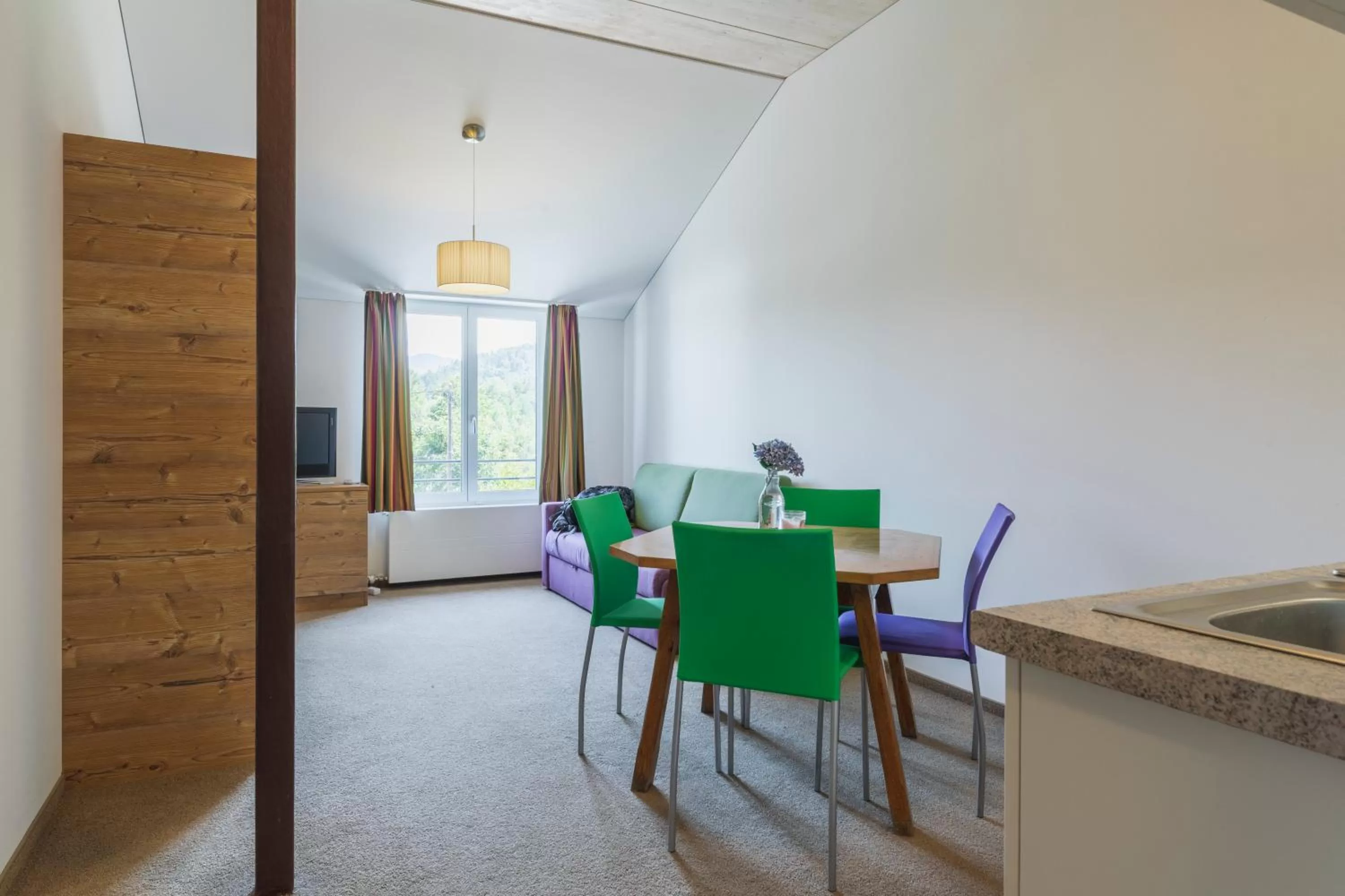 Seating area in Motel Engel - self checkin