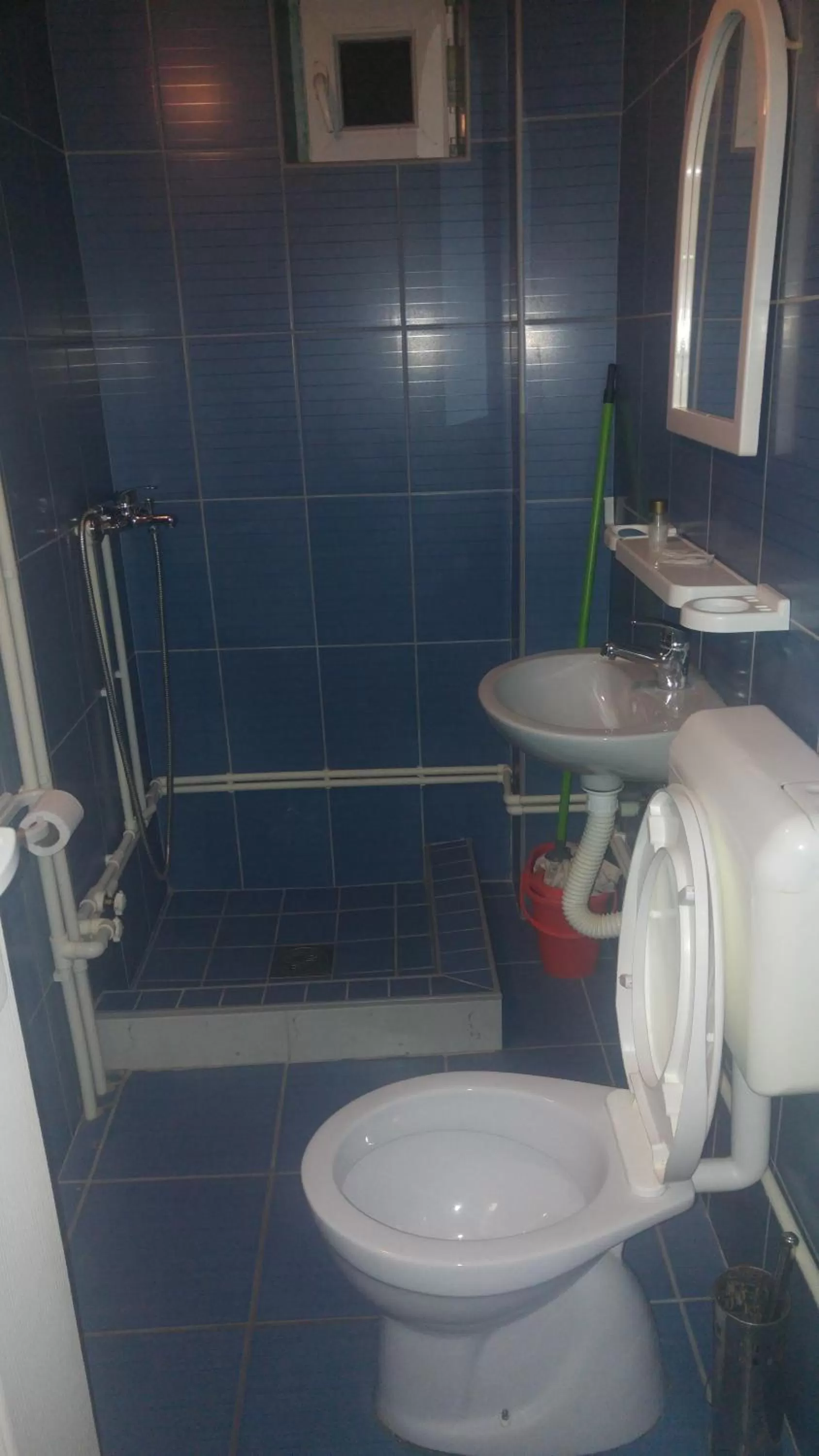 Bathroom in Prenociste H2O