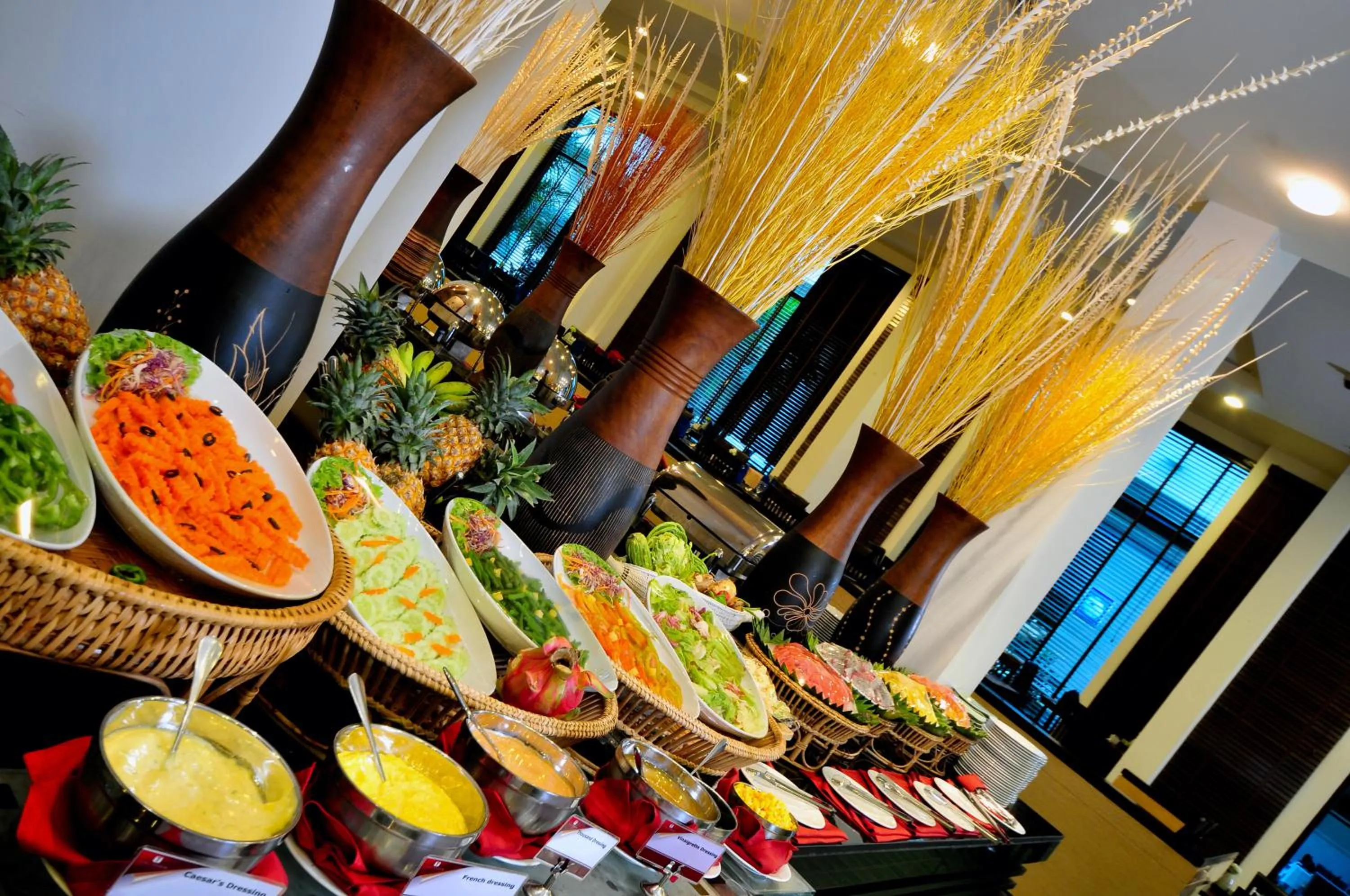 Restaurant/places to eat in Tara Angkor Hotel