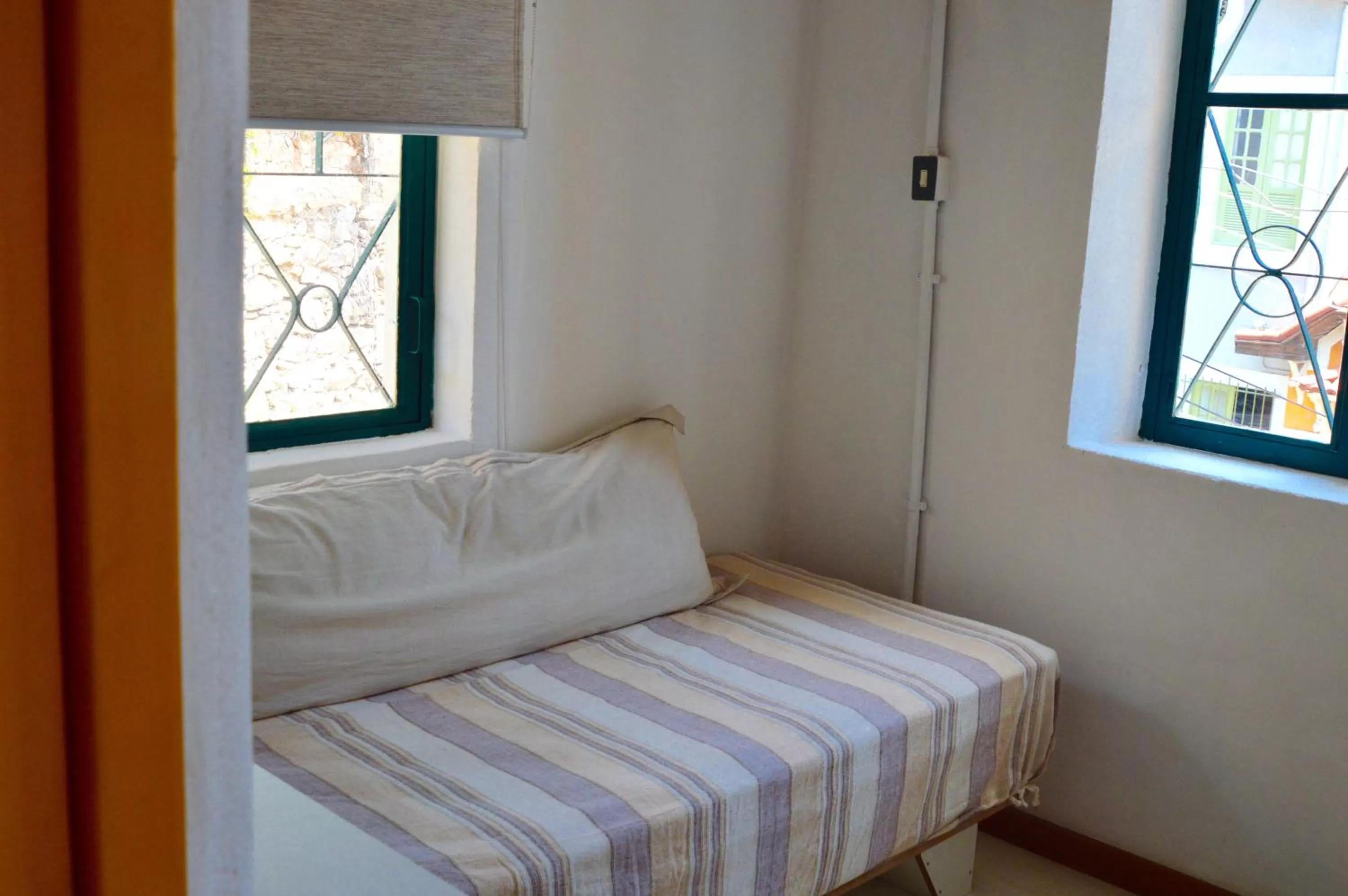 Seating area, Bed in Casa igba