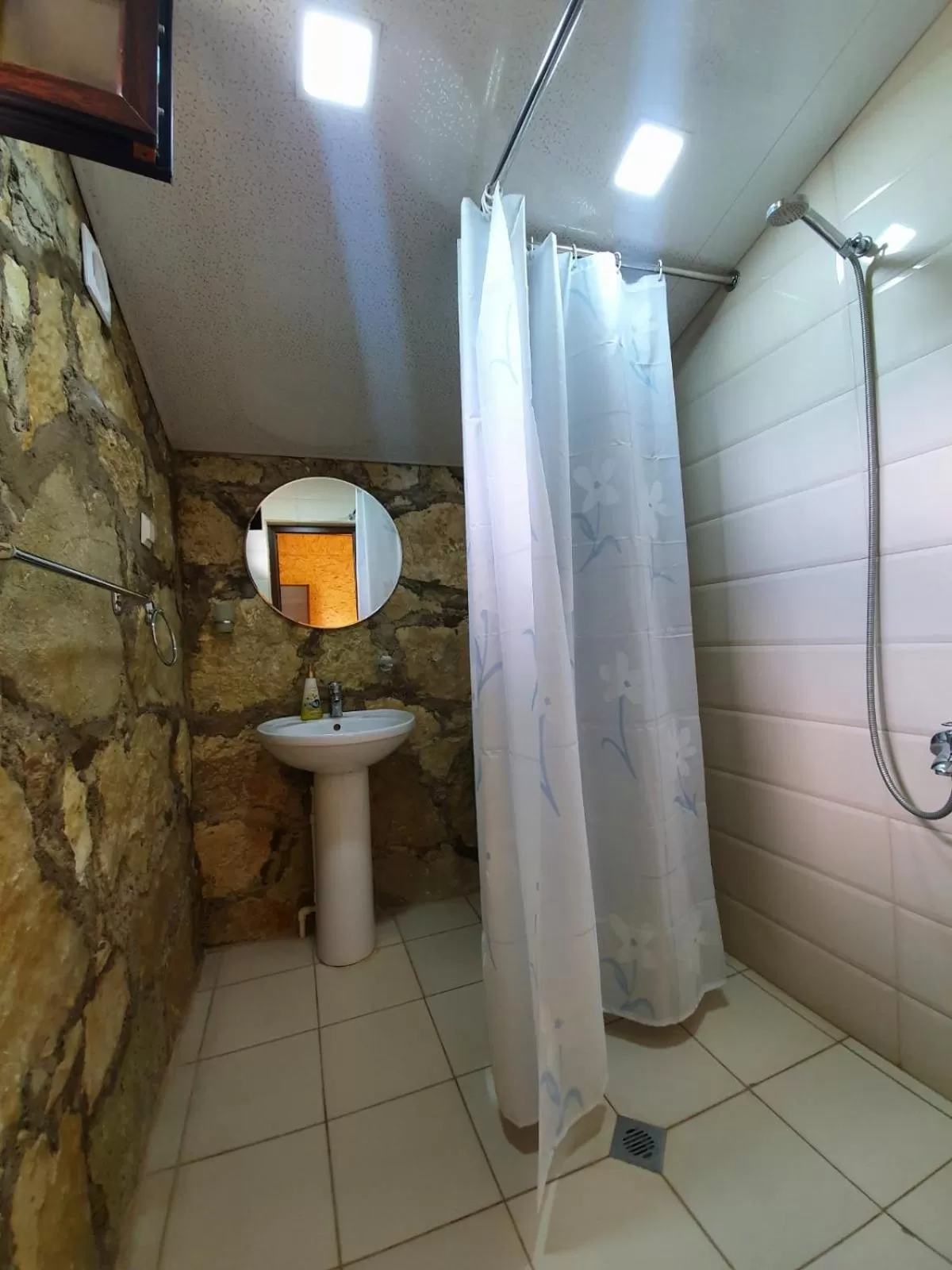 Shower, Bathroom in Guest house Ijevan's Garden