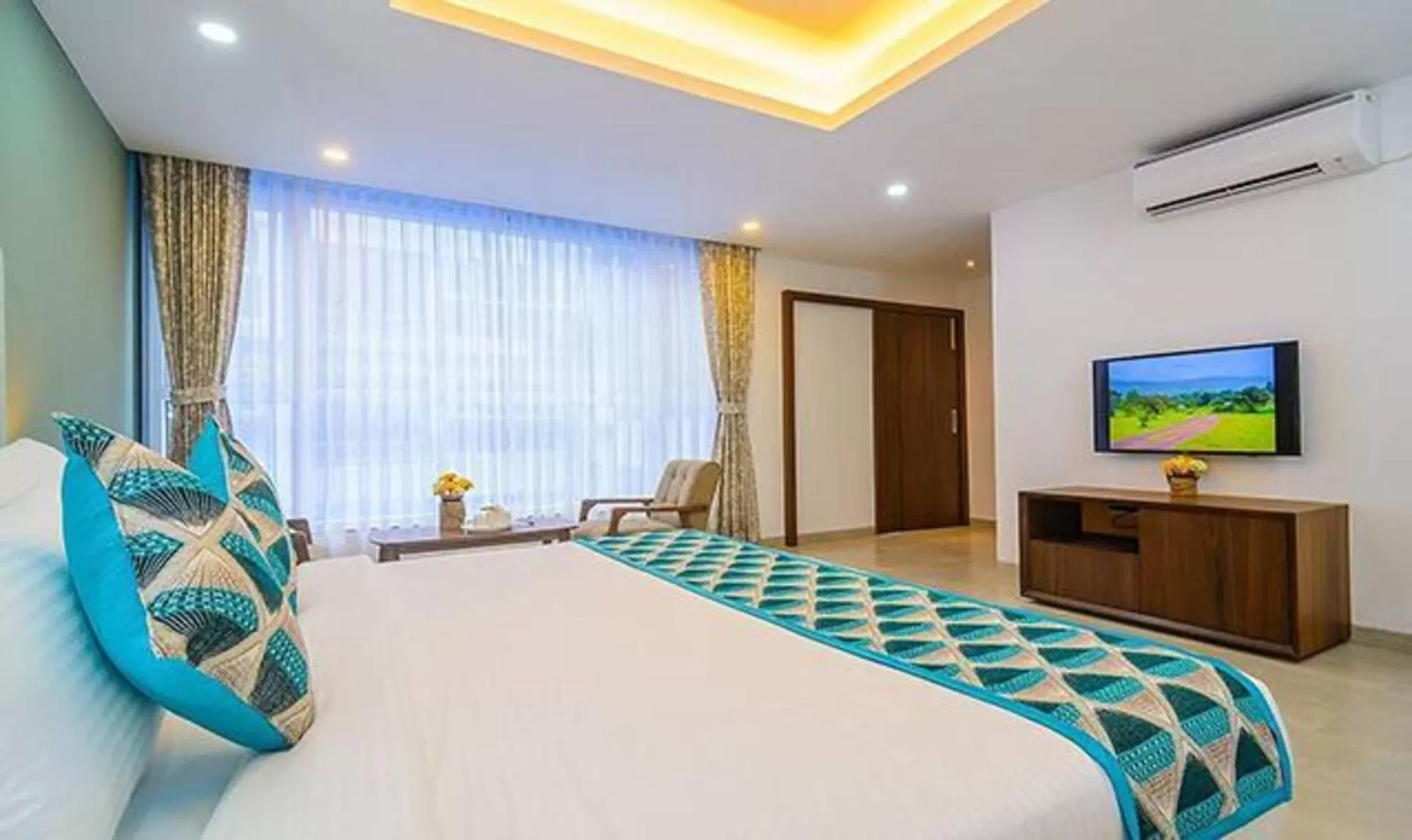 Bed in Okean De Goa Vagator