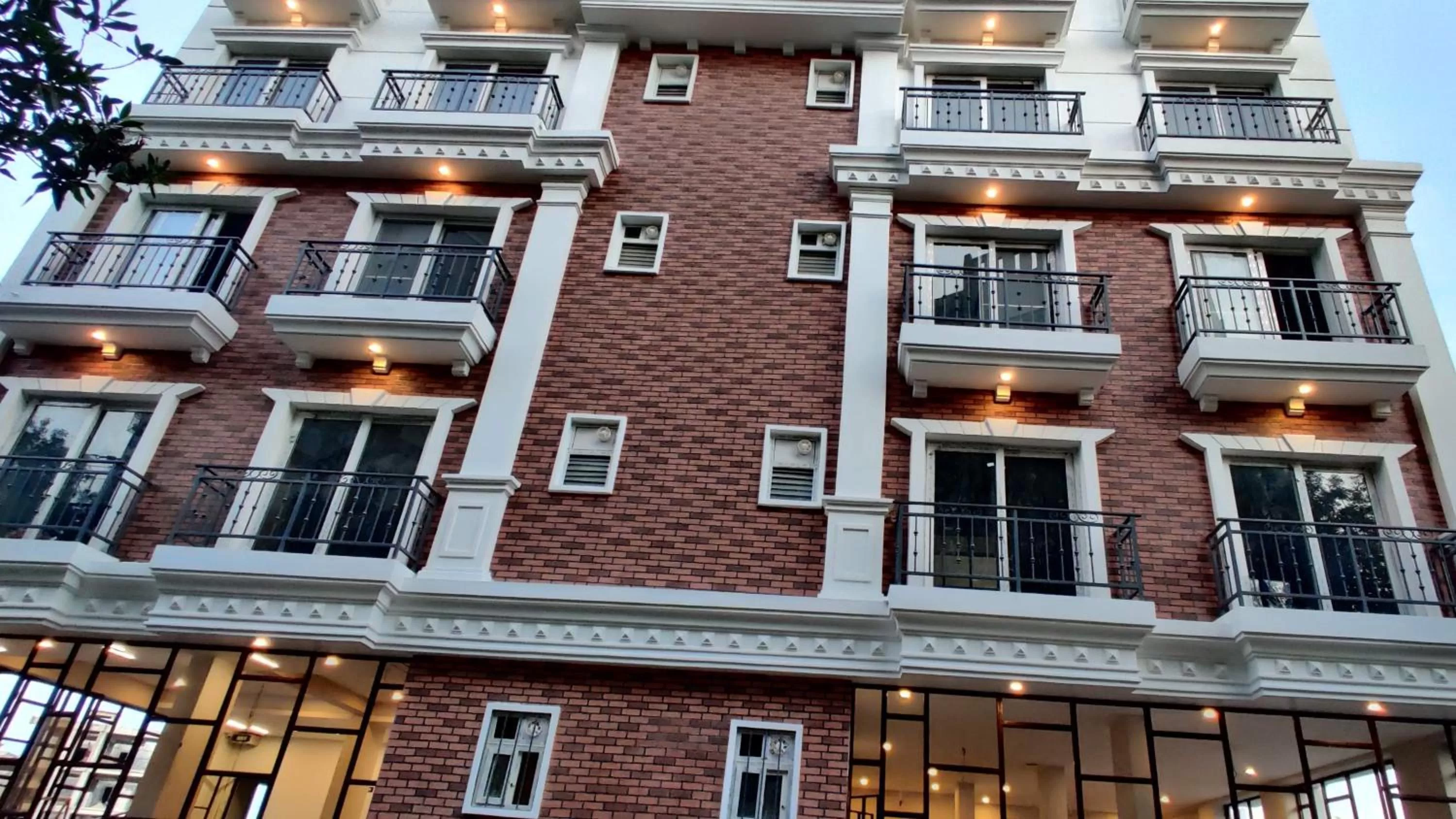 Facade/entrance, Property Building in RESTEL STUDIO FLATS