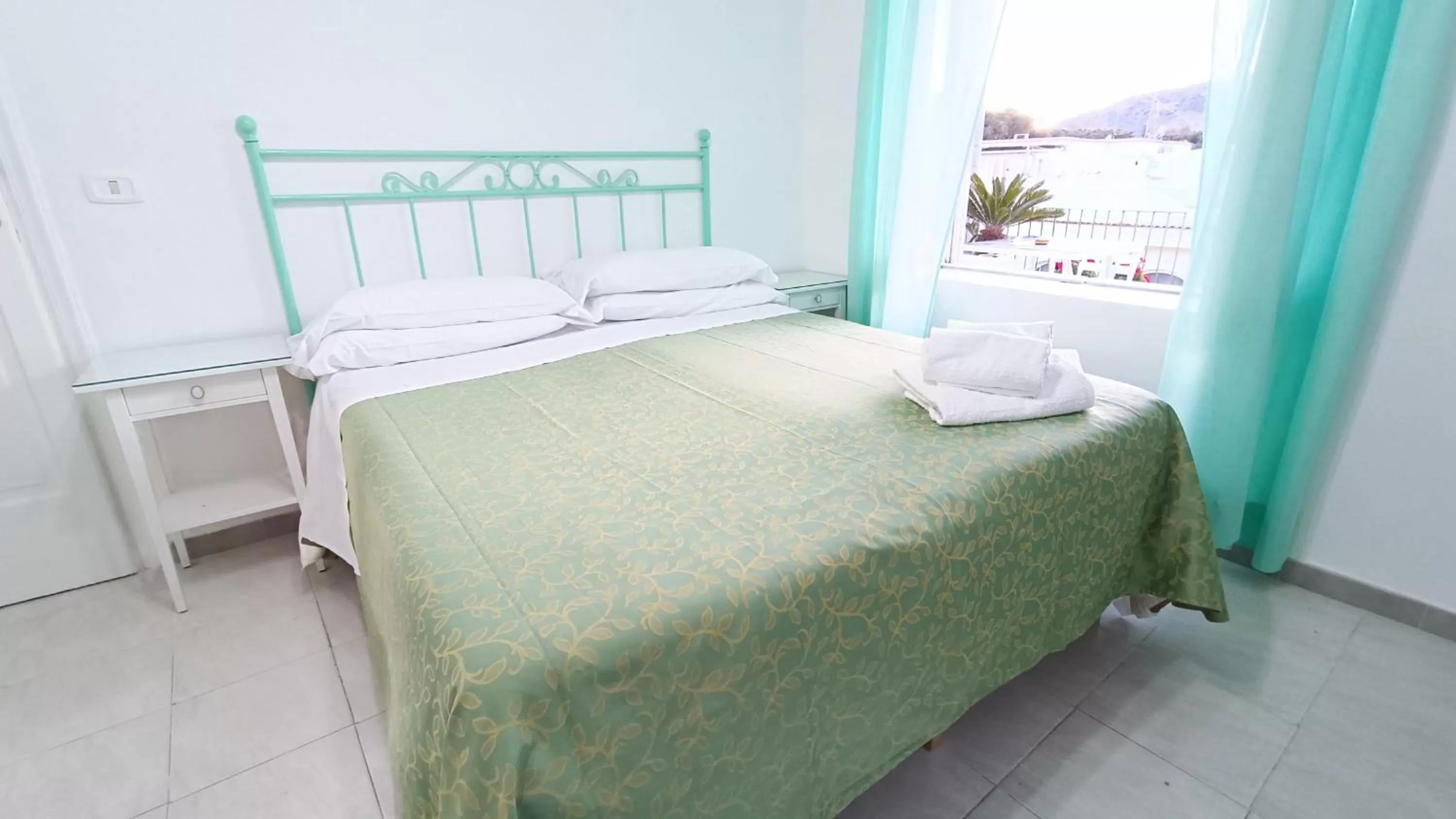 Bedroom, Bed in Hotel Casa Nicola