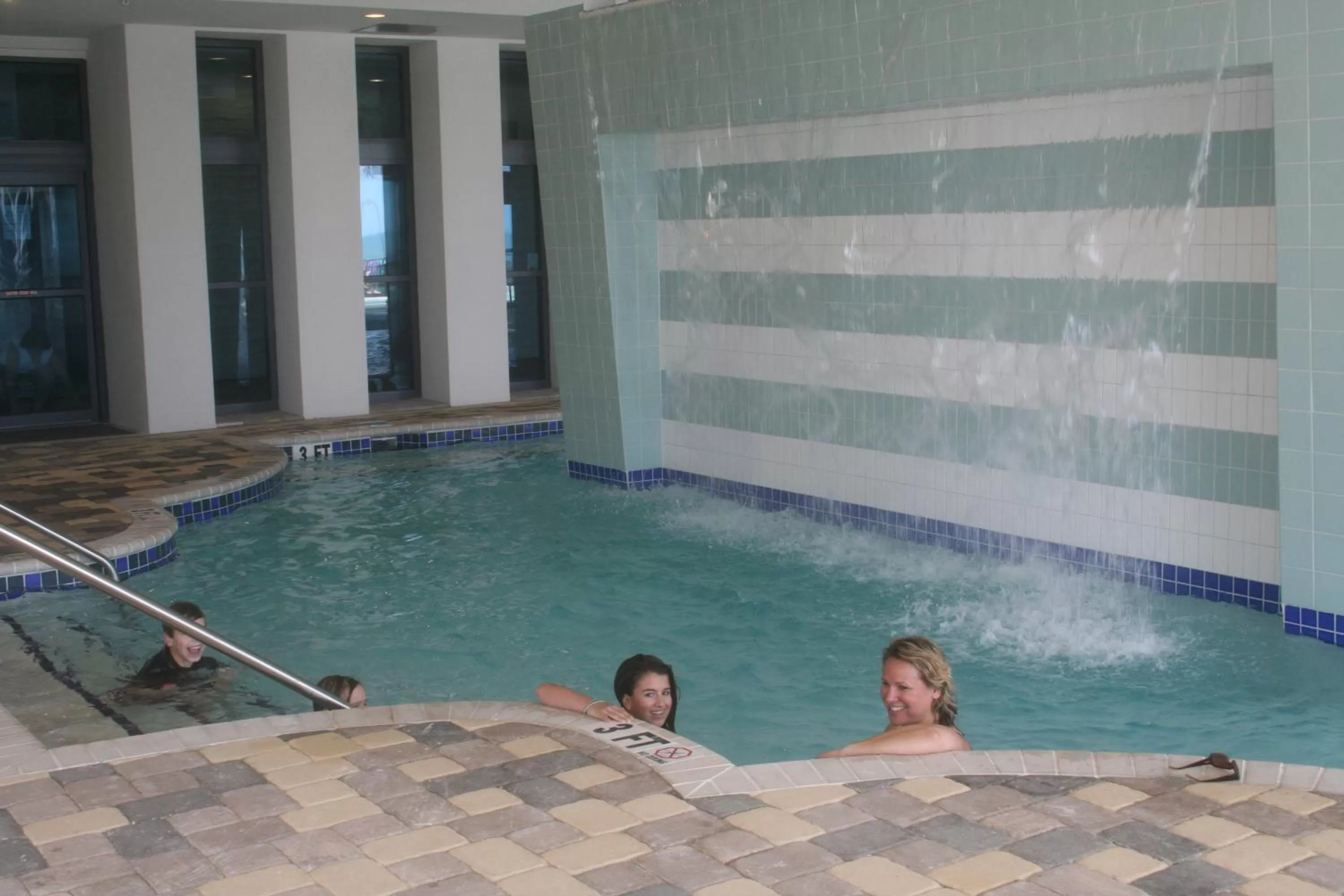 Swimming pool in Oceans One Resort