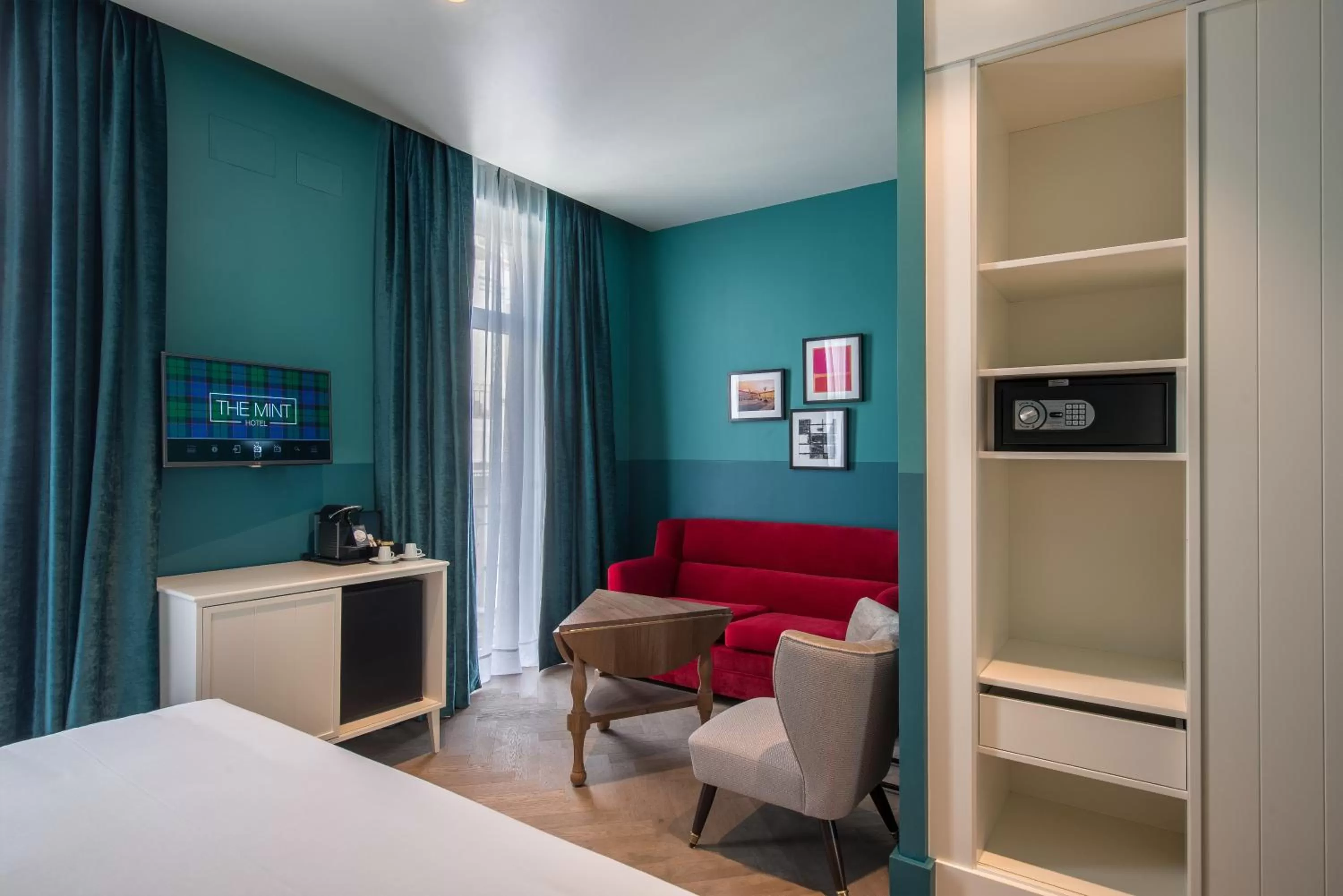 TV and multimedia, Bed in Vincci The Mint