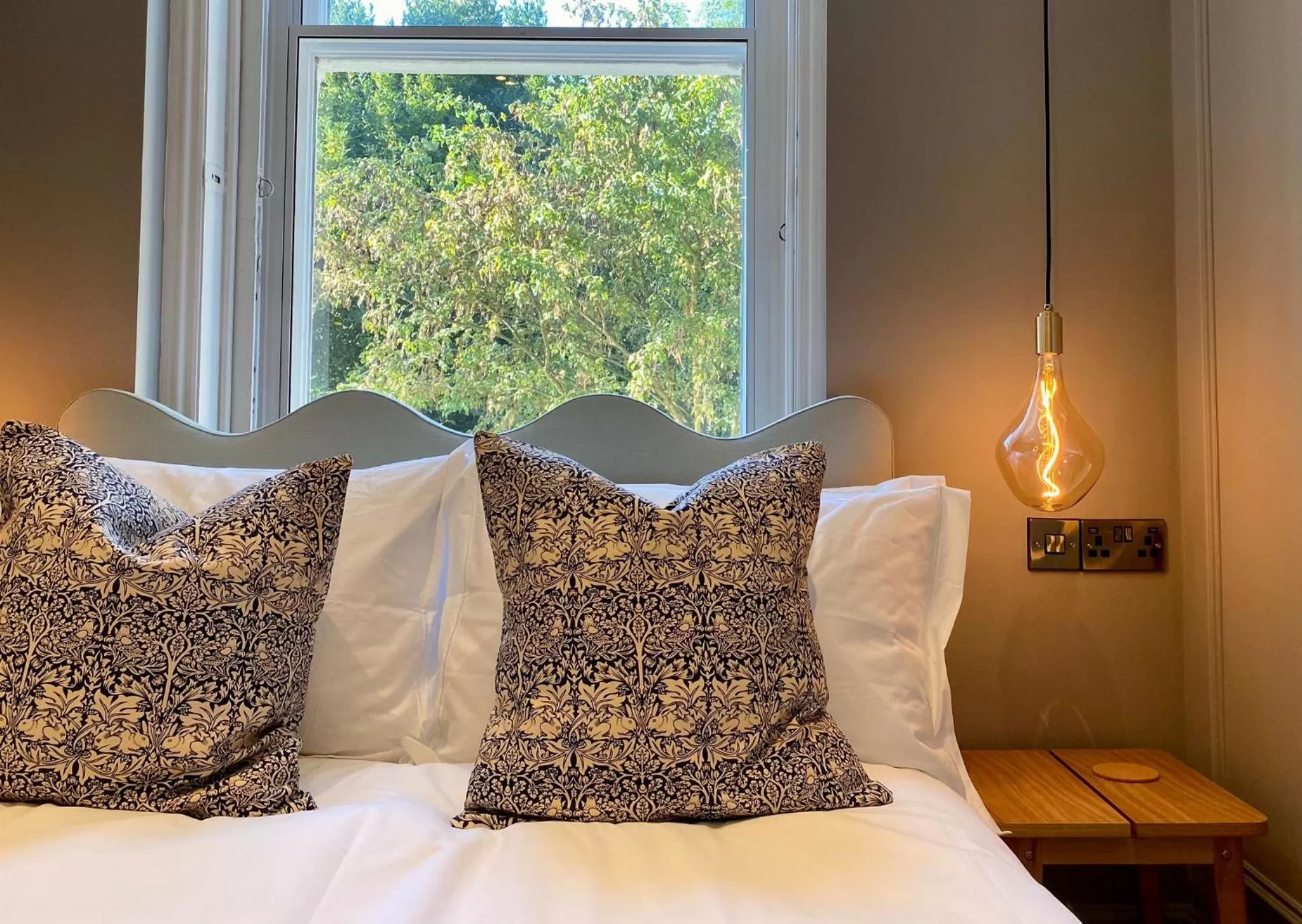 Bed in Railway House York by Chateau Anna