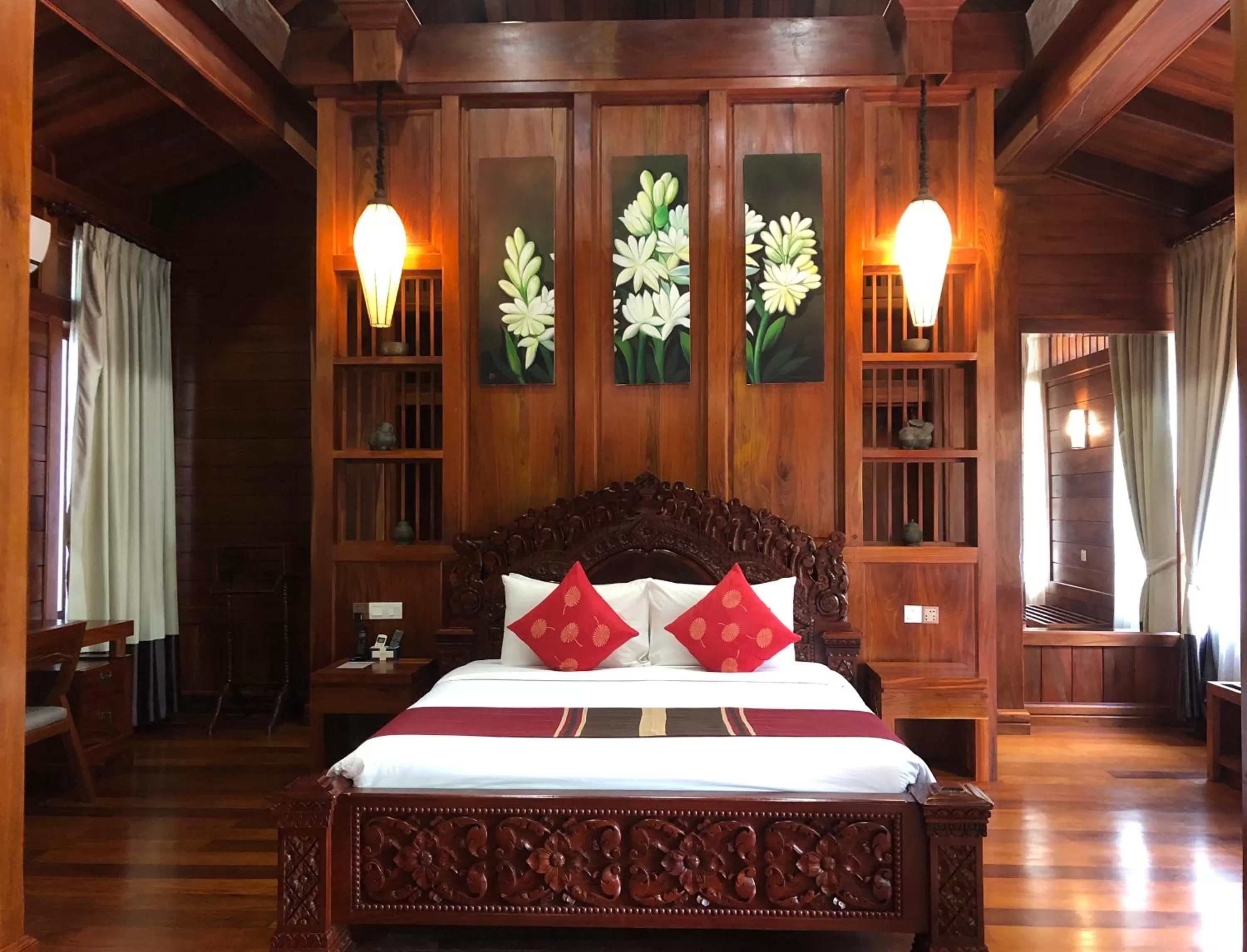 Bed in Try Palace Resort-Kep