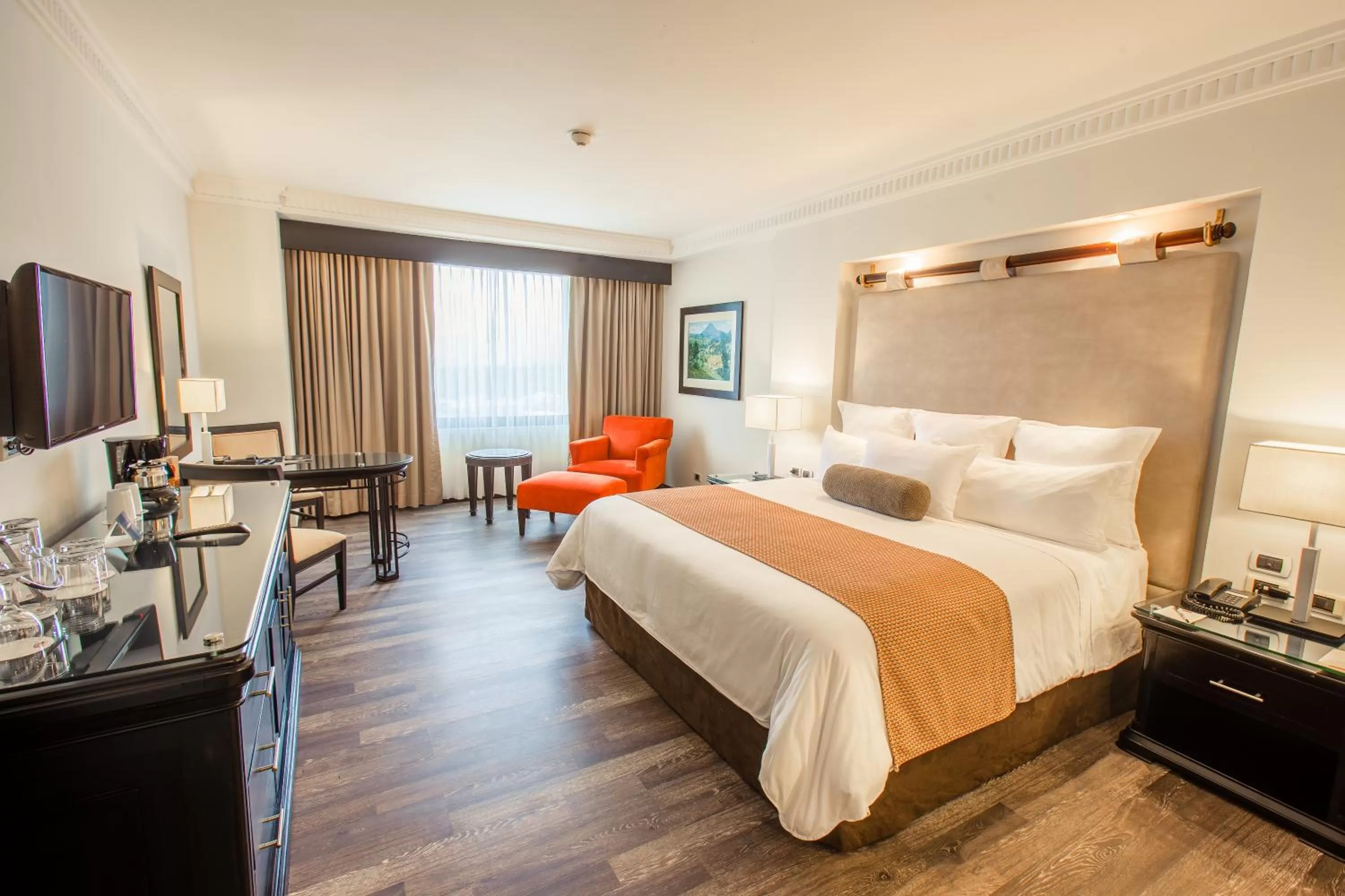 Royal King Room in Grand Tikal Futura Hotel