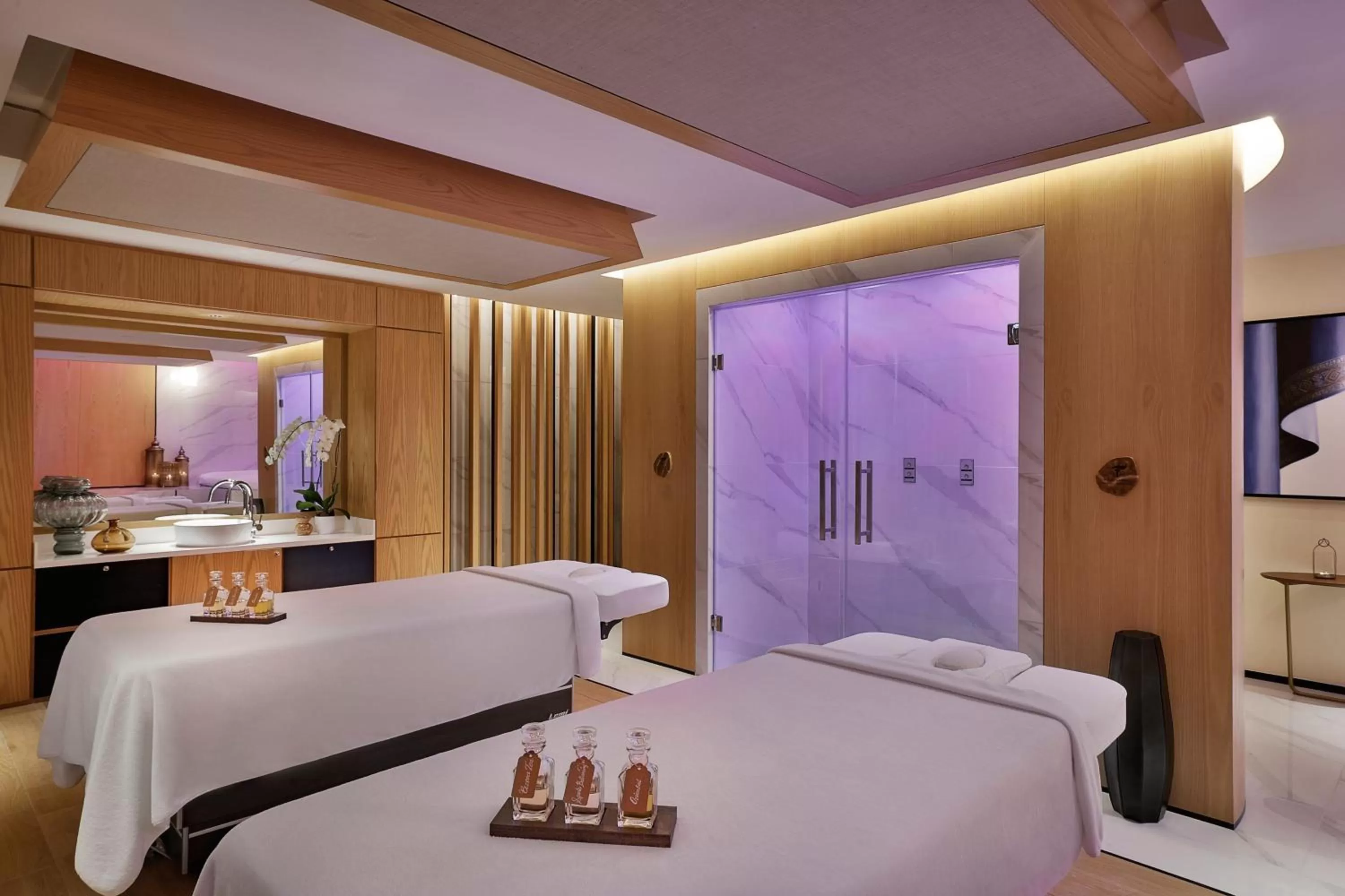 Spa and wellness centre/facilities, Bed in Marriott Resort Palm Jumeirah, Dubai