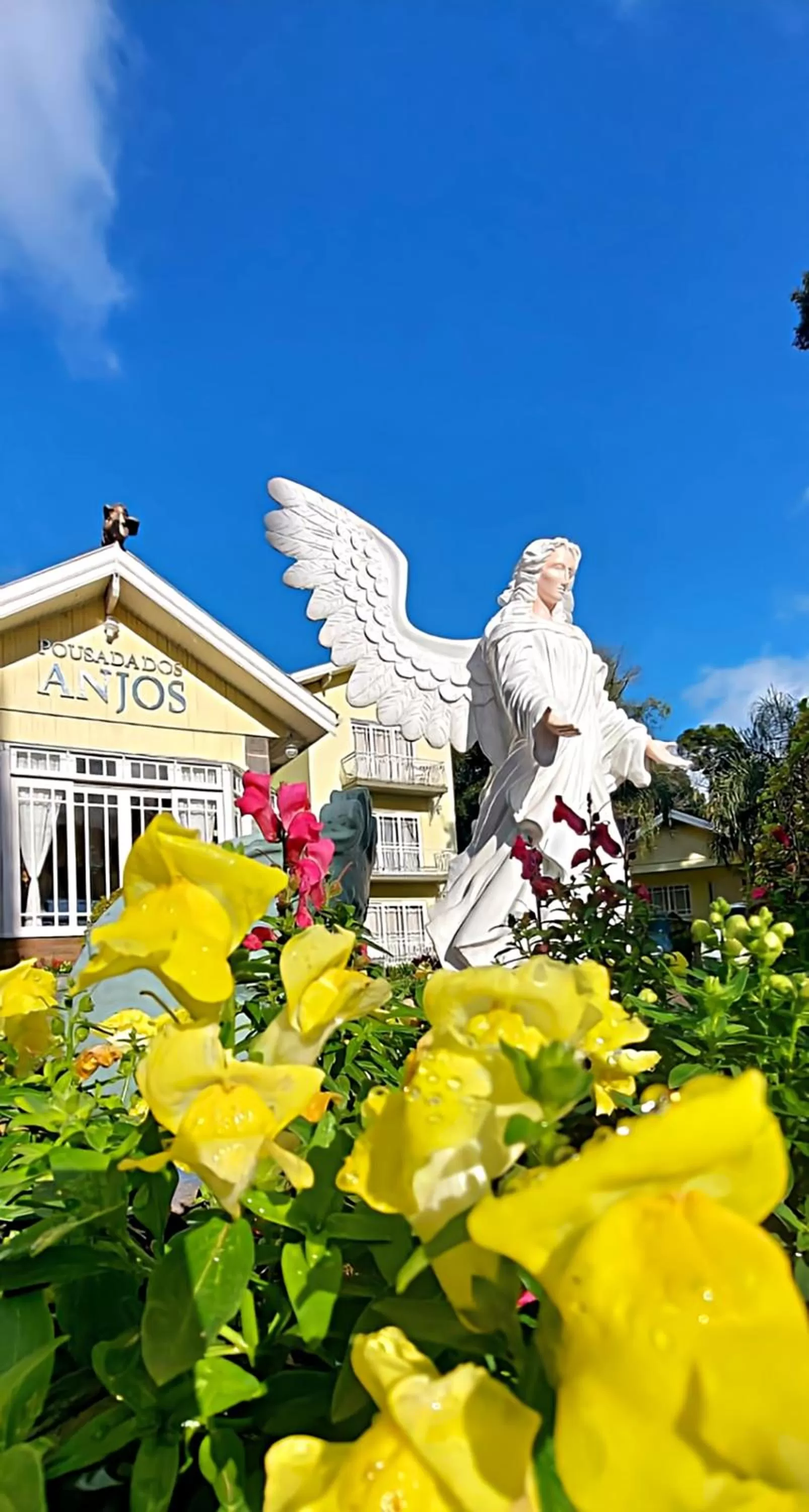 Facade/entrance, Property Building in Pousada dos Anjos