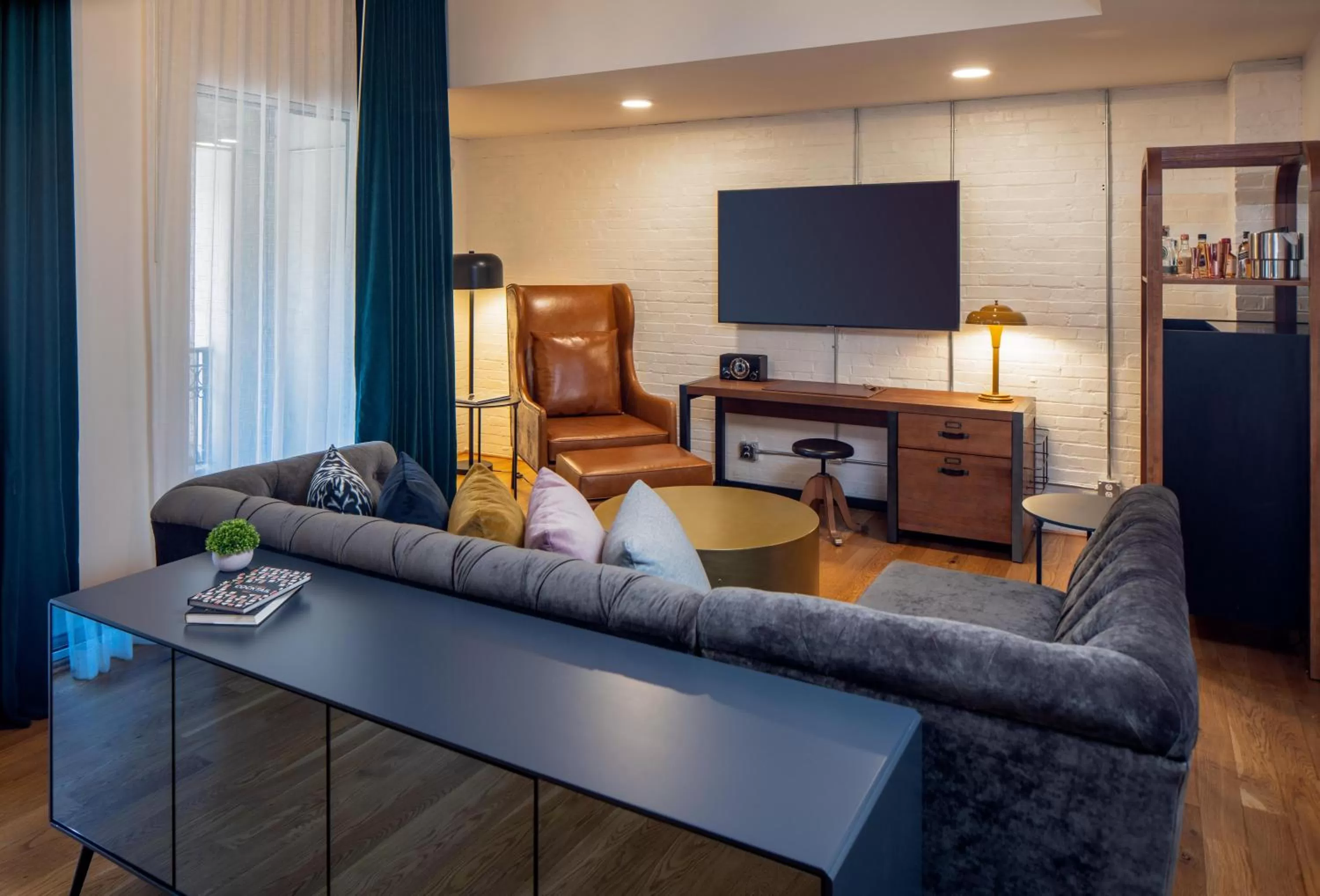 TV and multimedia in The Last Hotel