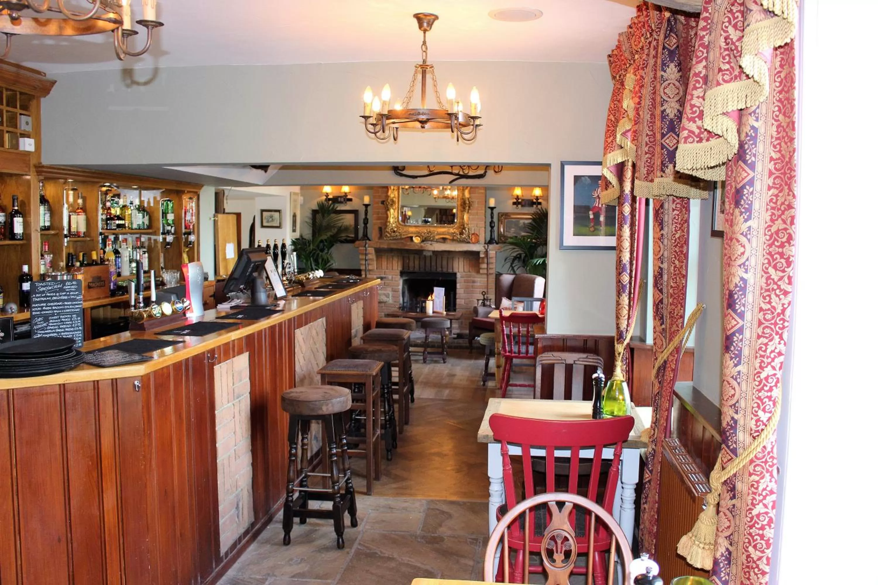 Restaurant/places to eat in The Coach and Horses