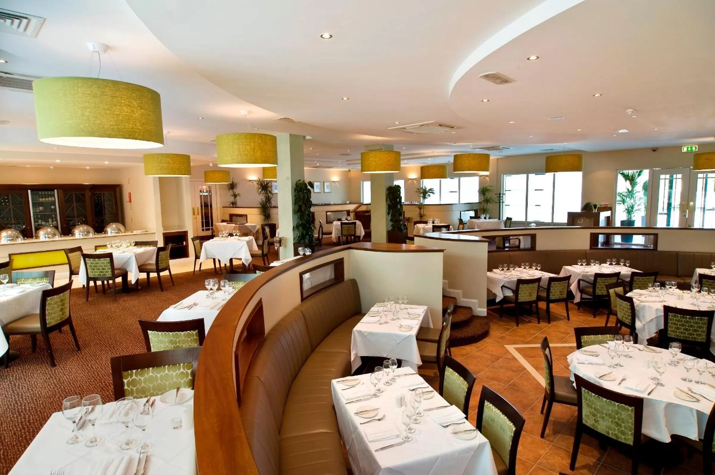 Restaurant/places to eat in Charleville Park Hotel & Leisure Club IRELAND