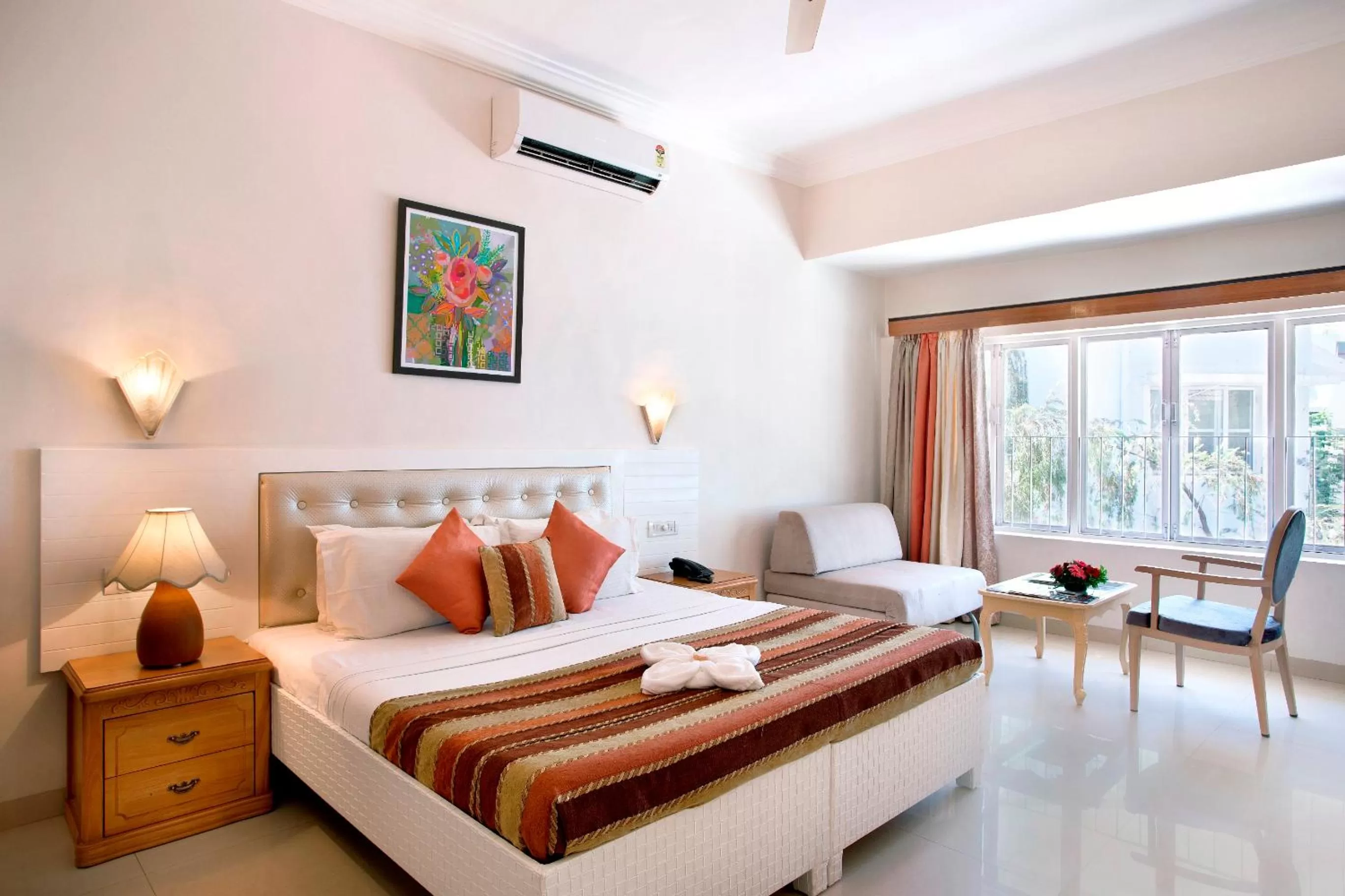 Bedroom, Bed in Avion Holiday Resort