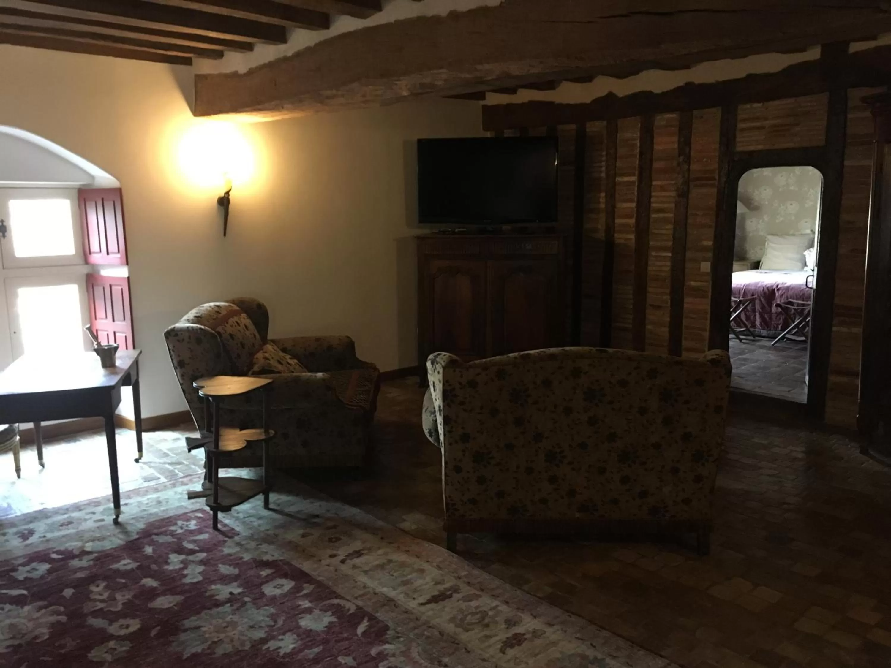 Photo of the whole room in Demeure des Vieux Bains