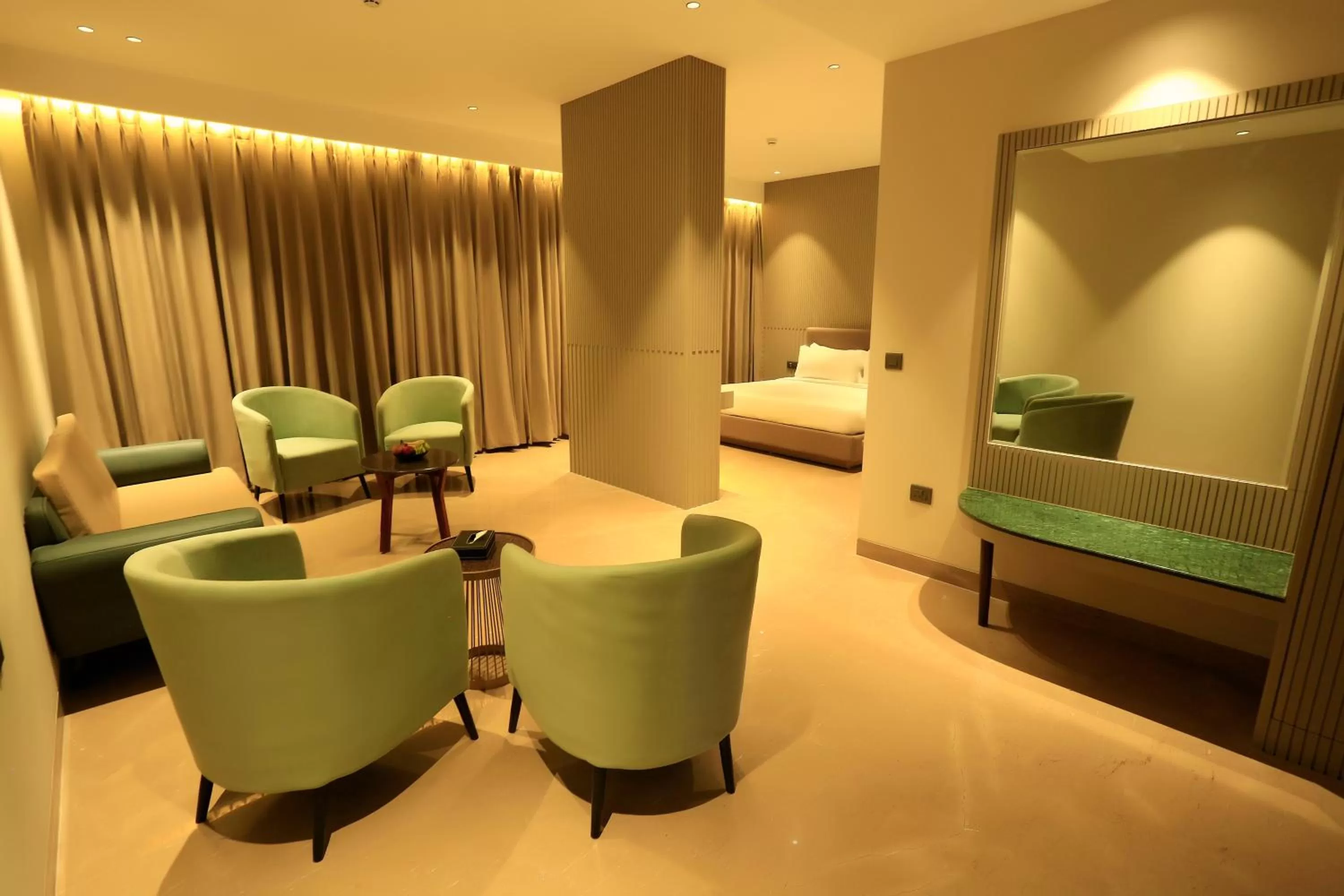 Seating area, Bed in Hotel Bawa Udaipur