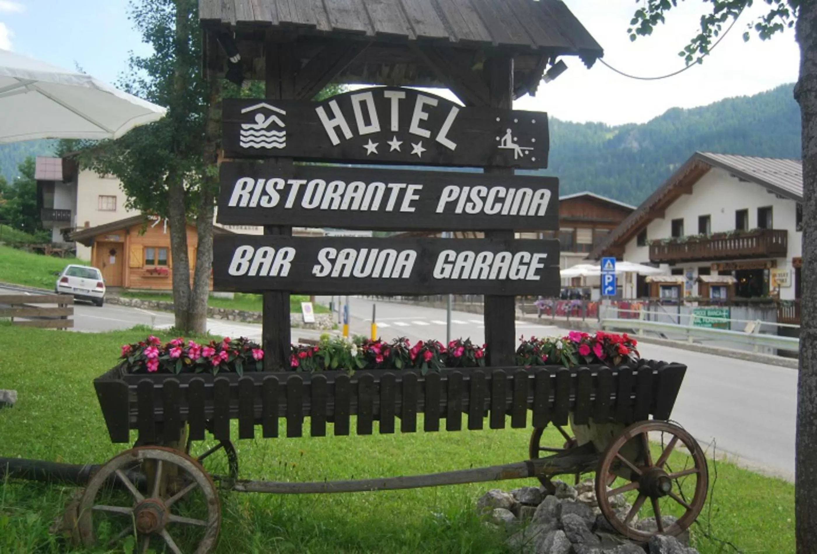 Decorative detail in Hotel Nigritella