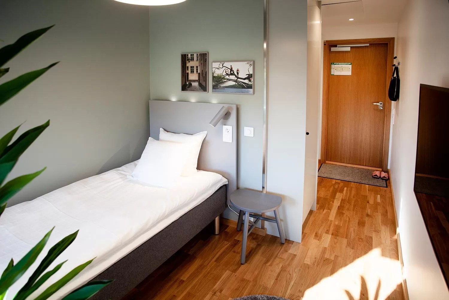 Bed in First Hotel The Studio