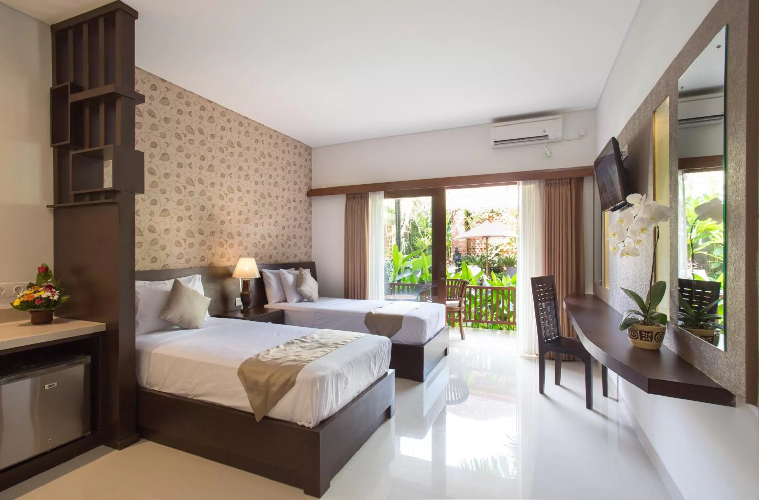 Bedroom, Bed in Grand Sehati & Spa, Ubud