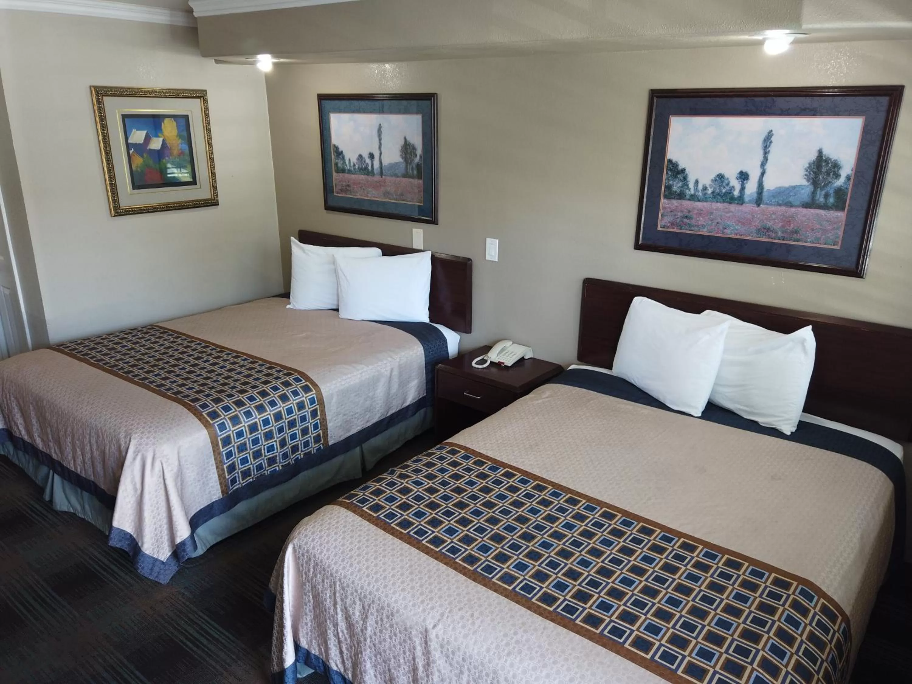 Bed in Little Boy Blue Motel