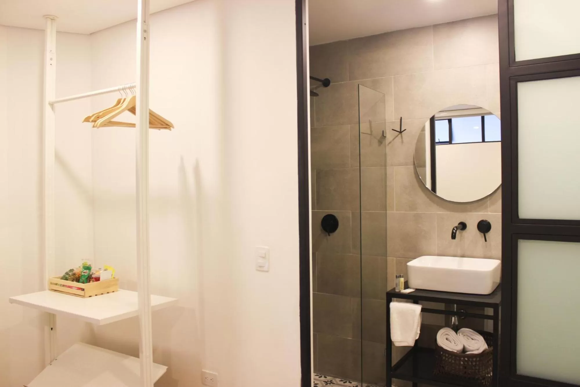 Bathroom in 574 Hotel