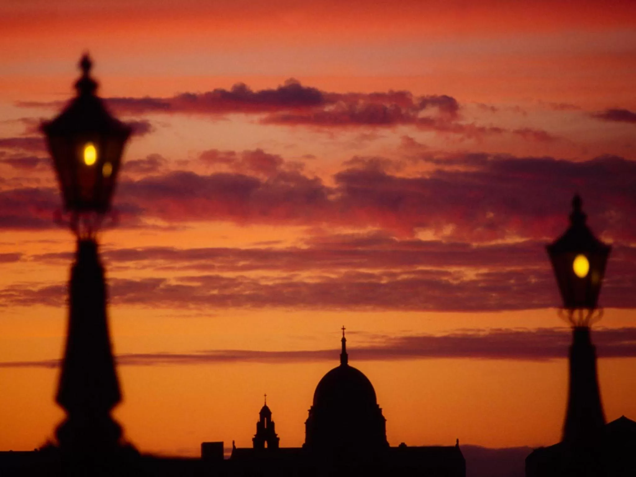 Nearby landmark, Sunrise/Sunset in Forster Court Hotel
