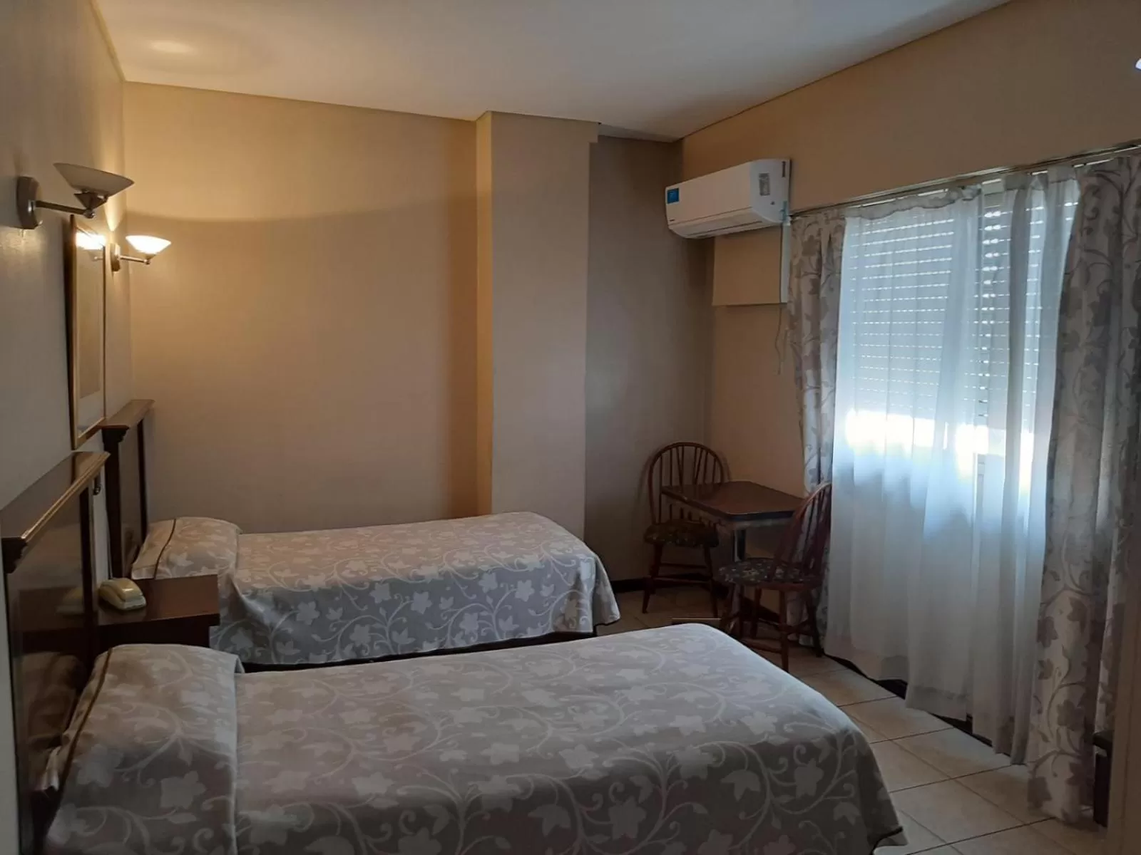 Quadruple Room in Esmeralda Palace Hotel