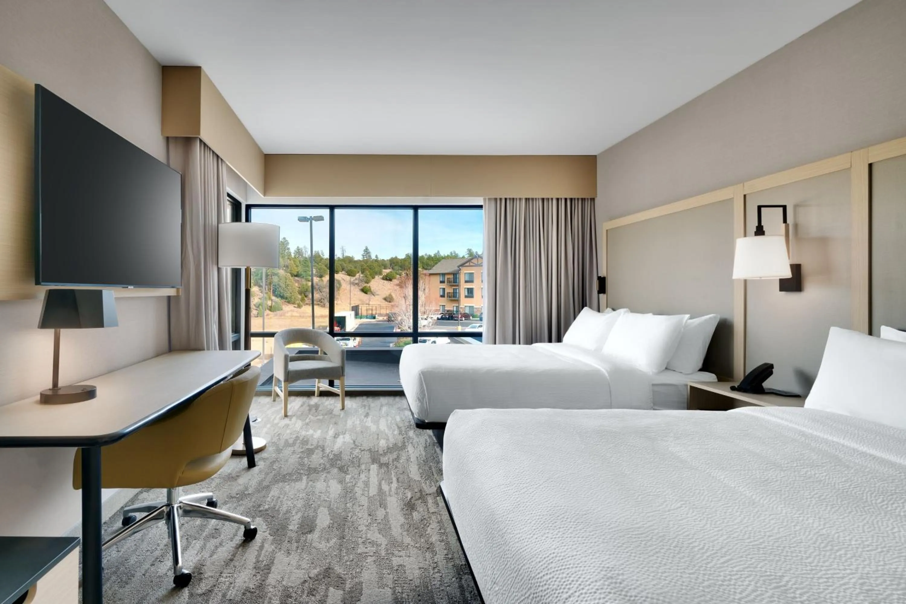 Photo of the whole room, Bed in Fairfield by Marriott Inn & Suites Show Low